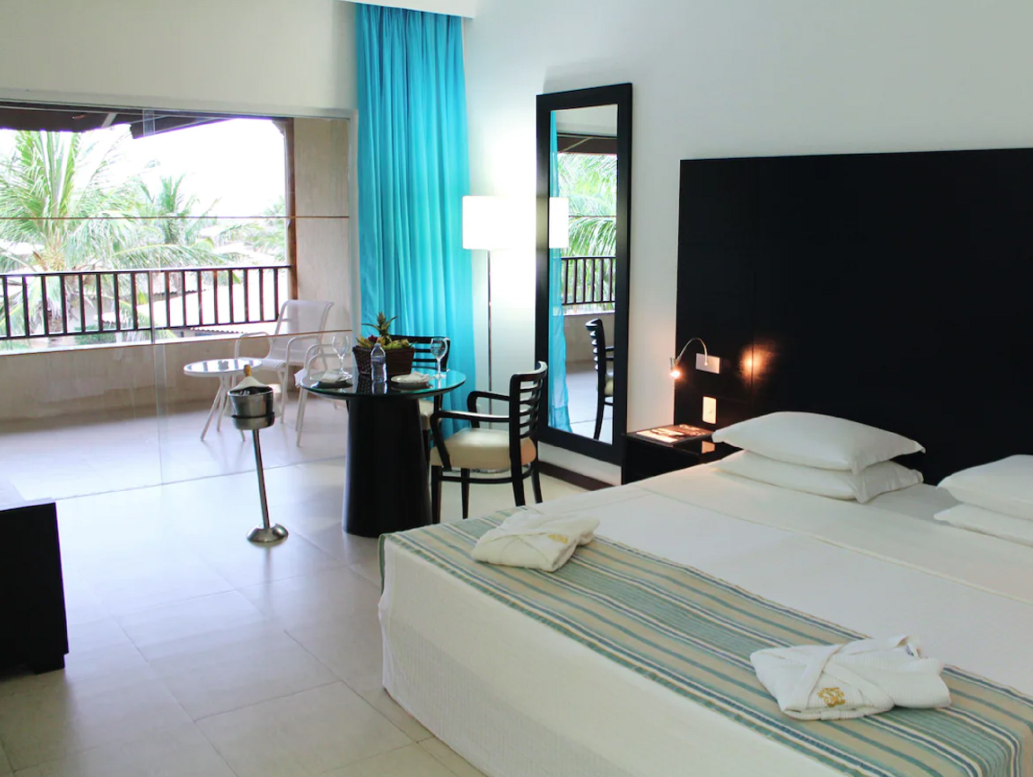 Villa Capacity 4