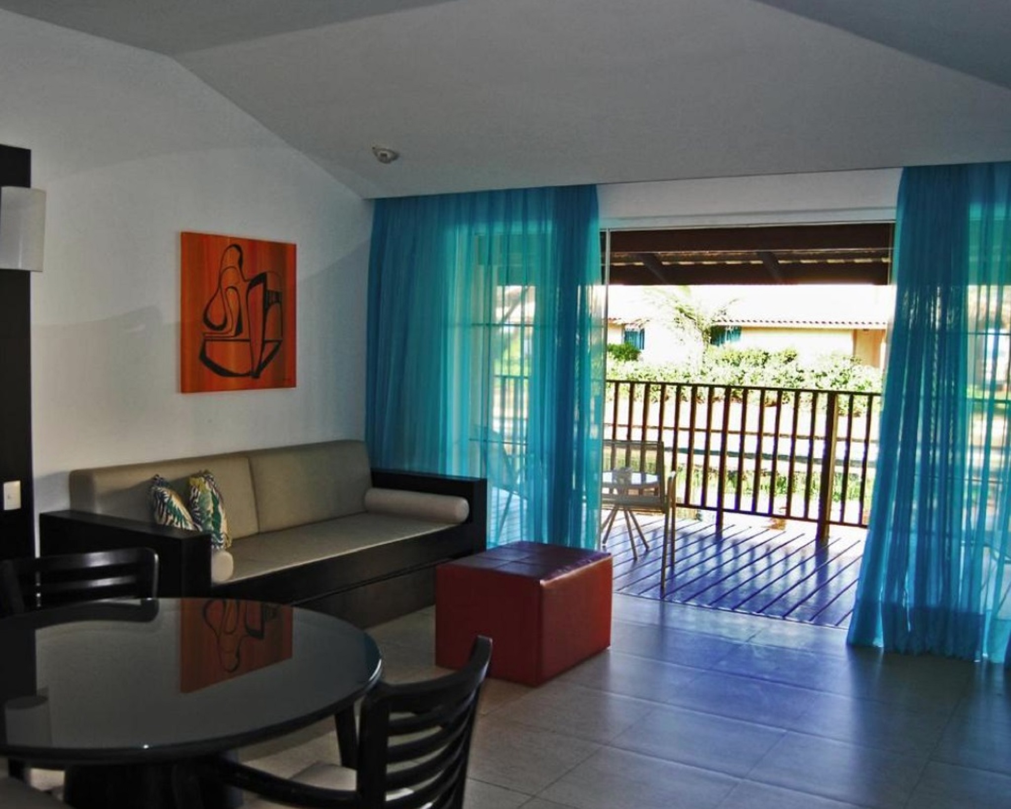 Villa Capacity 4