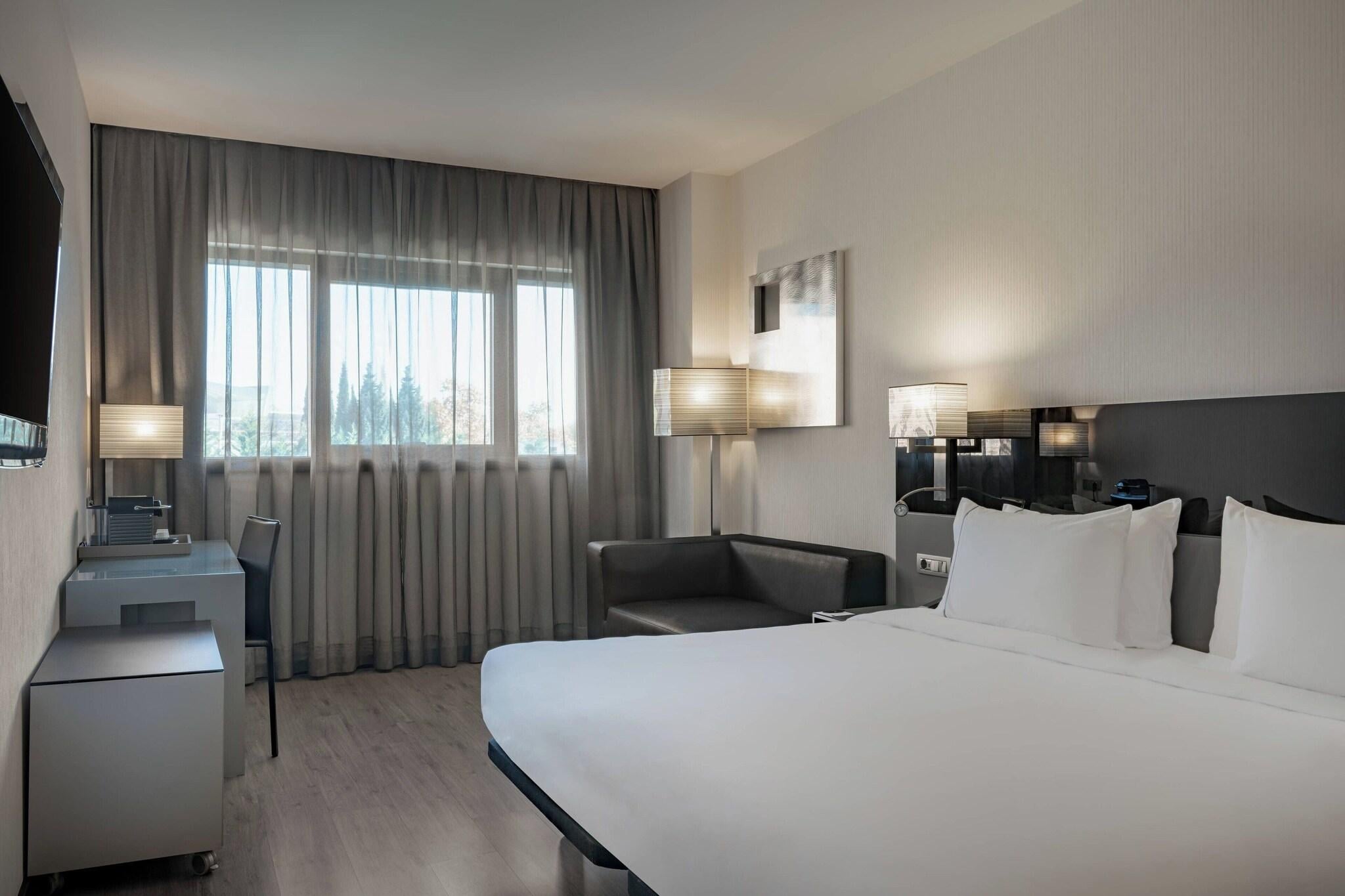 Double Queen Size Bed