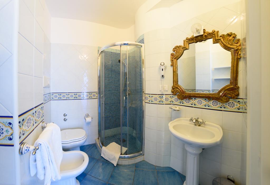 Double or Twin Sea View