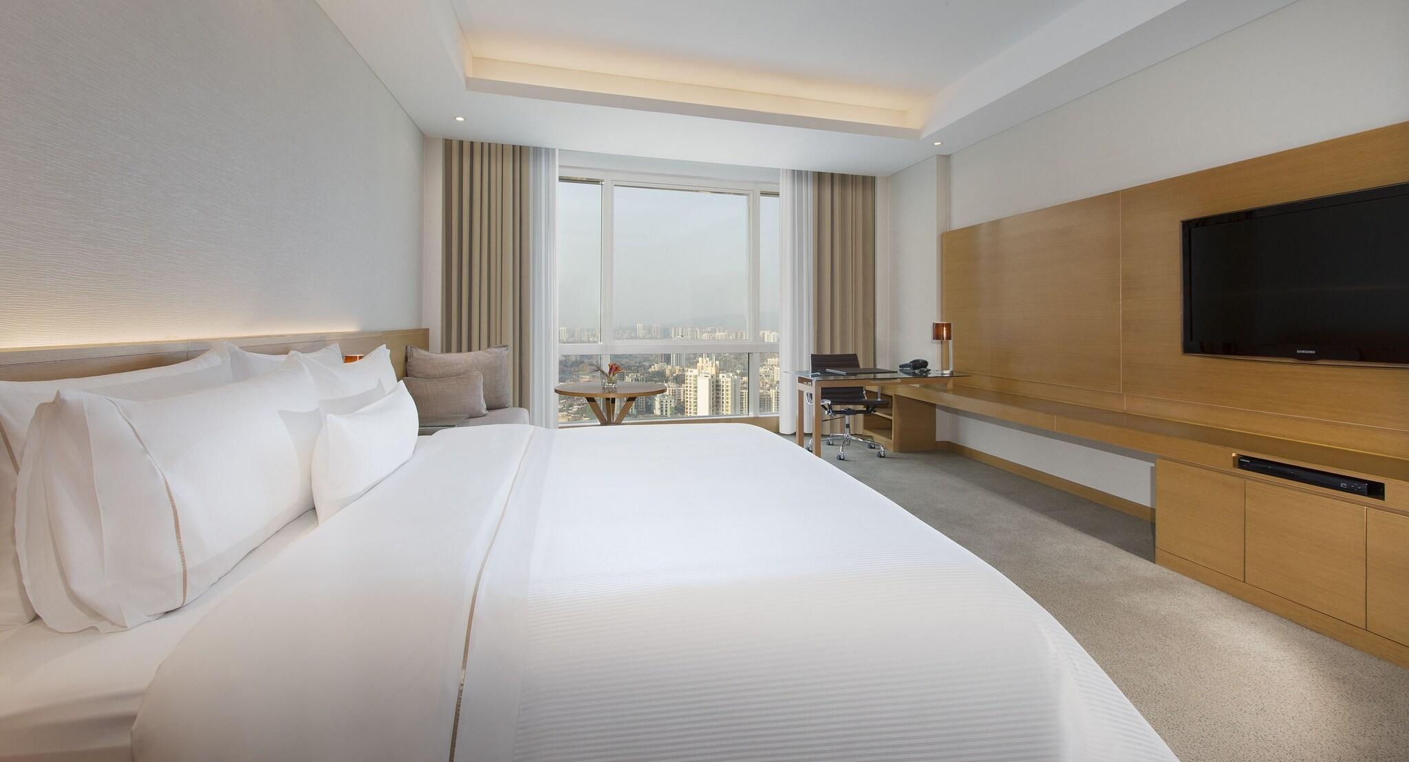 Double Executive King Bed