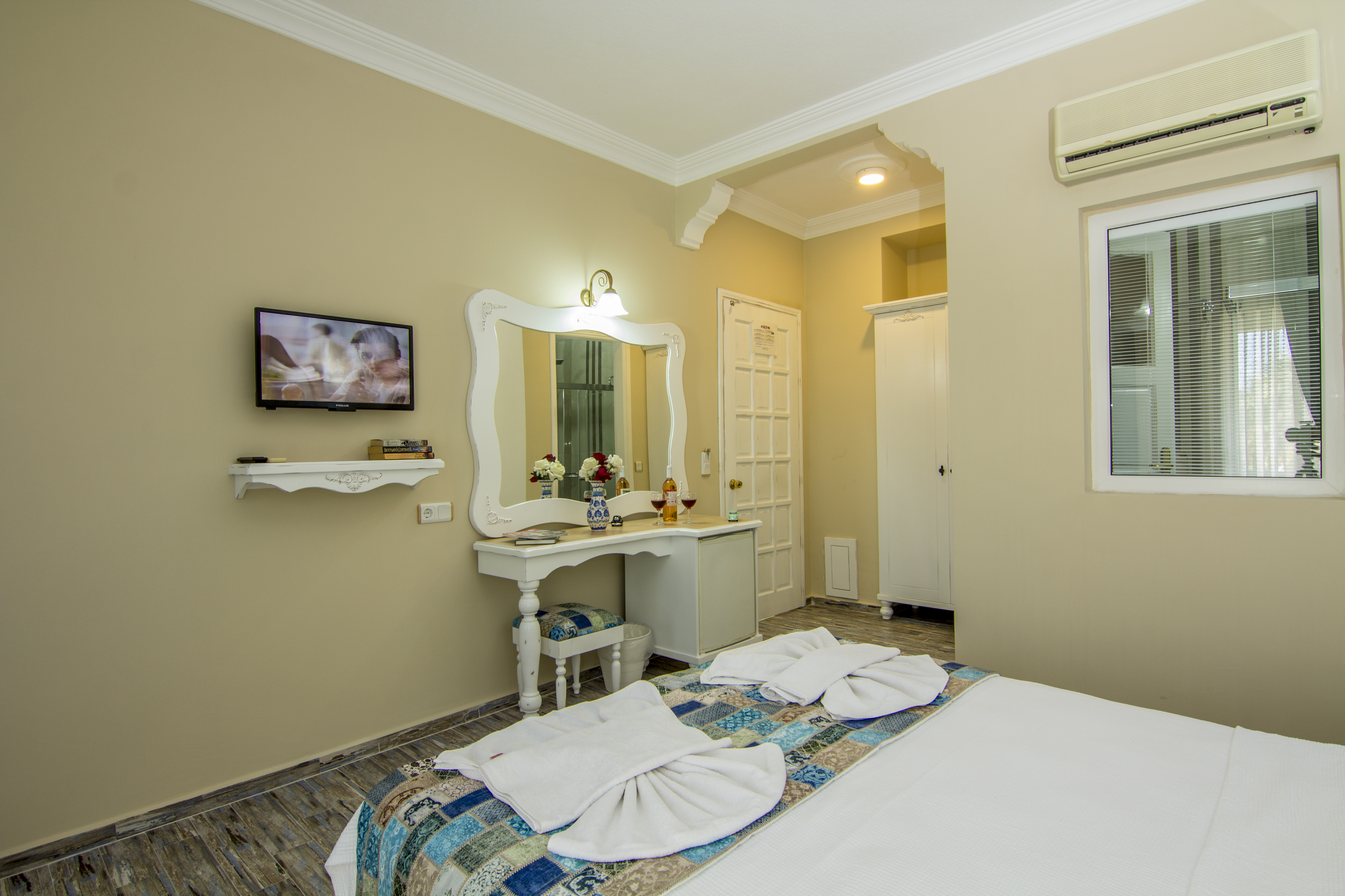 Double Single Superior