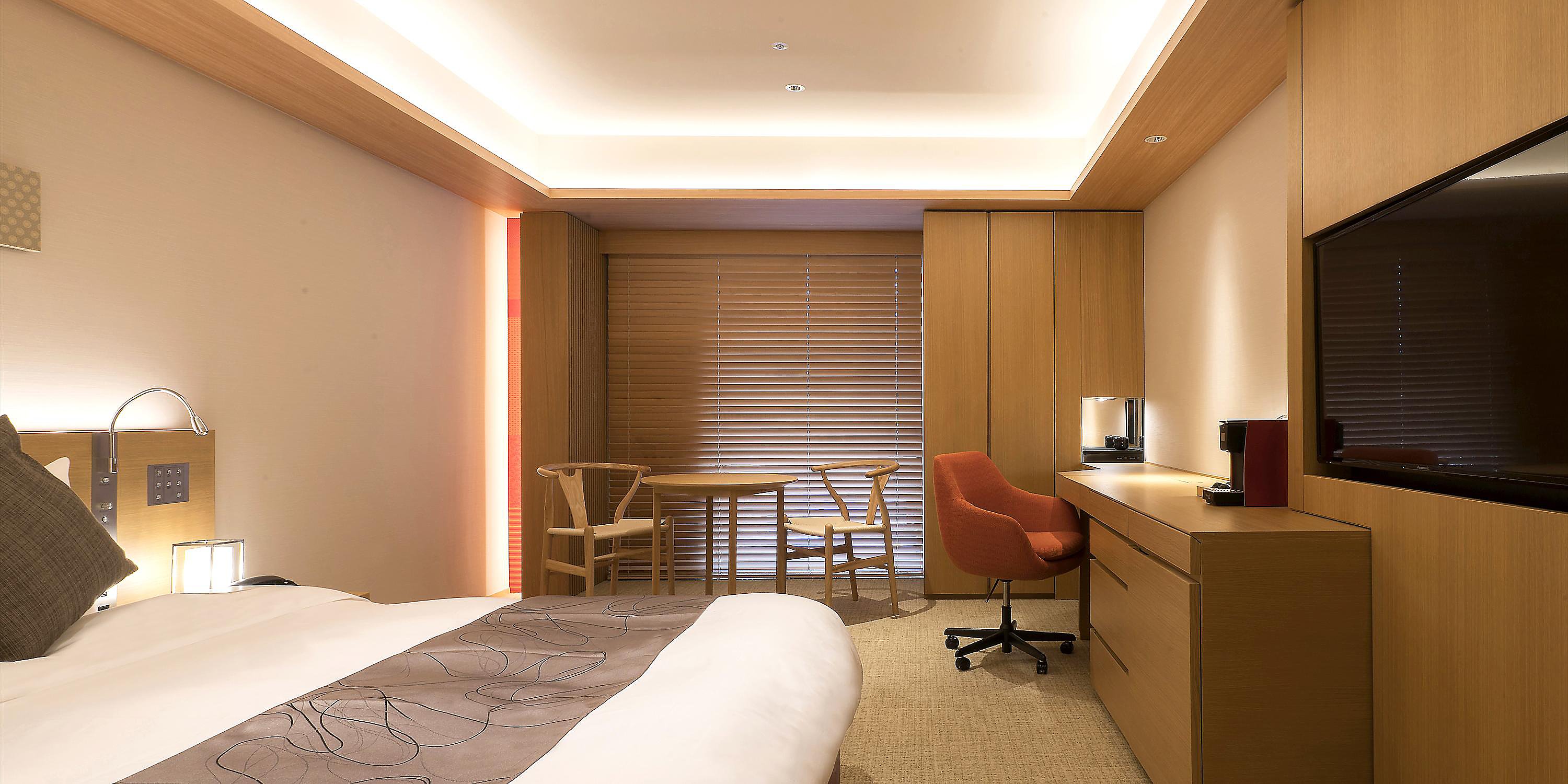 Double King Bed Non Smoking