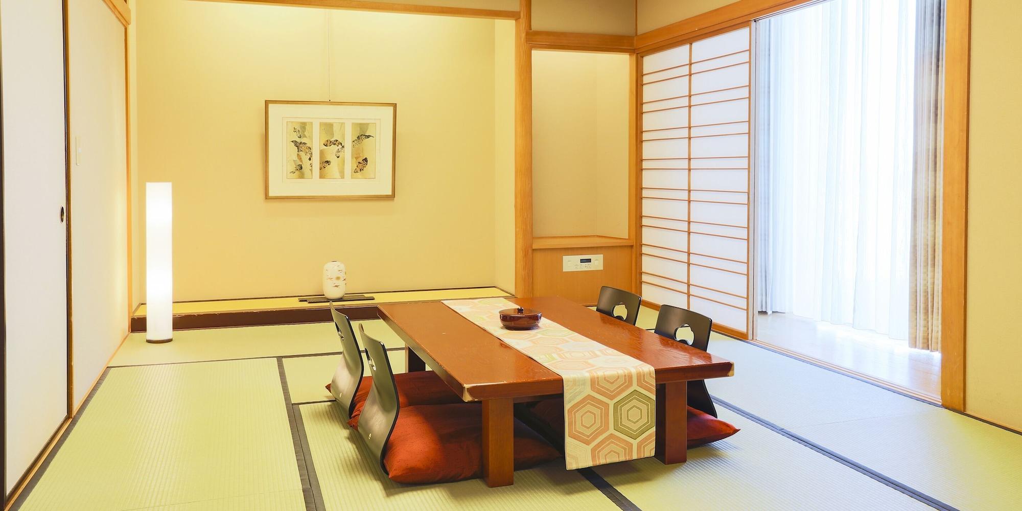 Quadruple Non Smoking