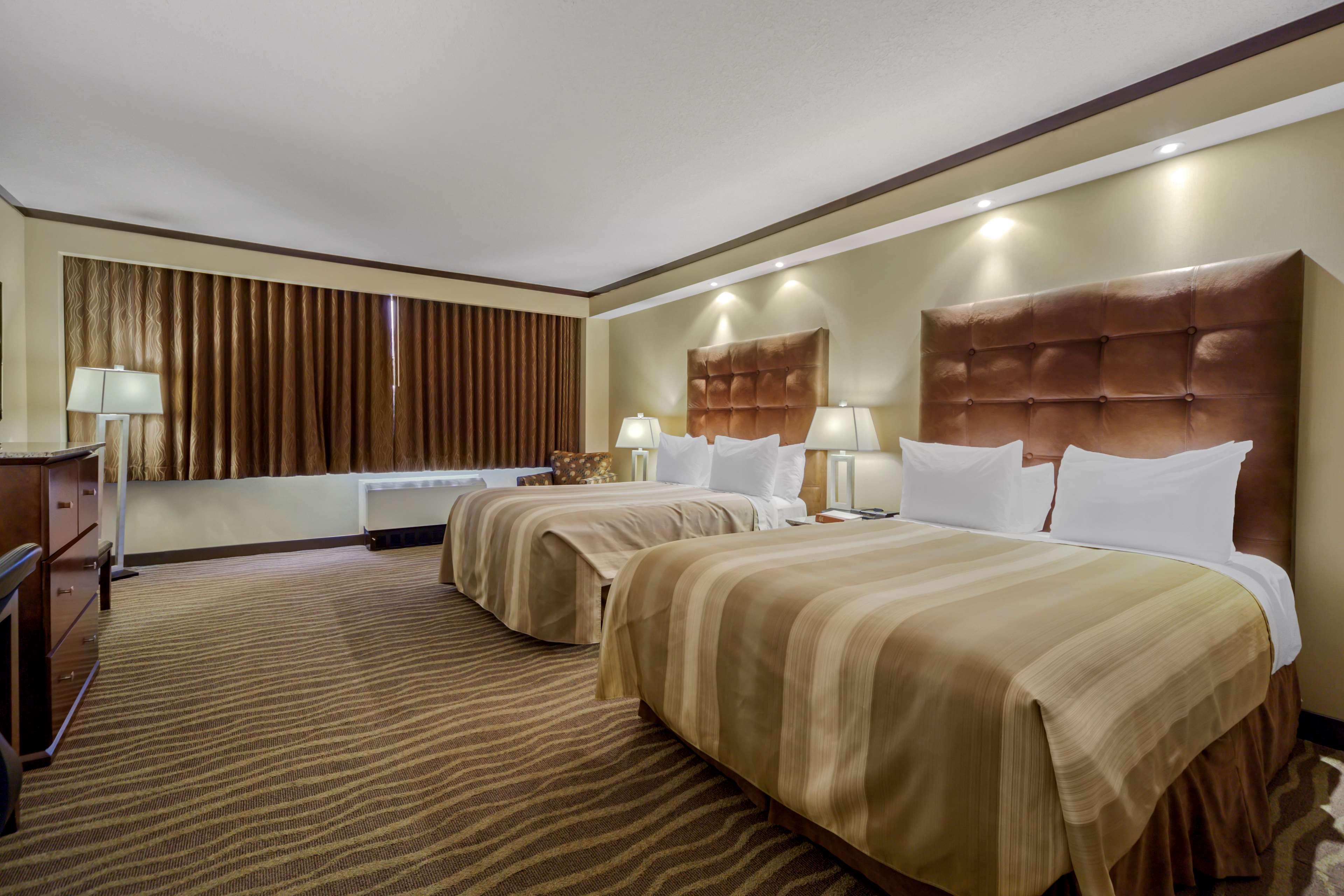 Quadruple Accessible