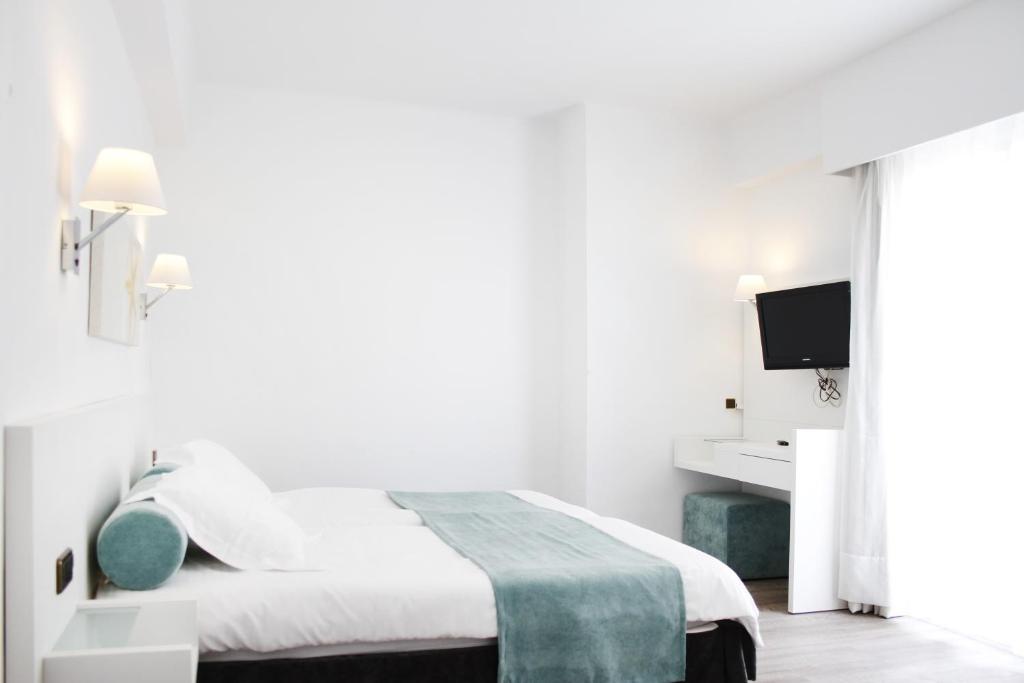 Double or Twin Superior