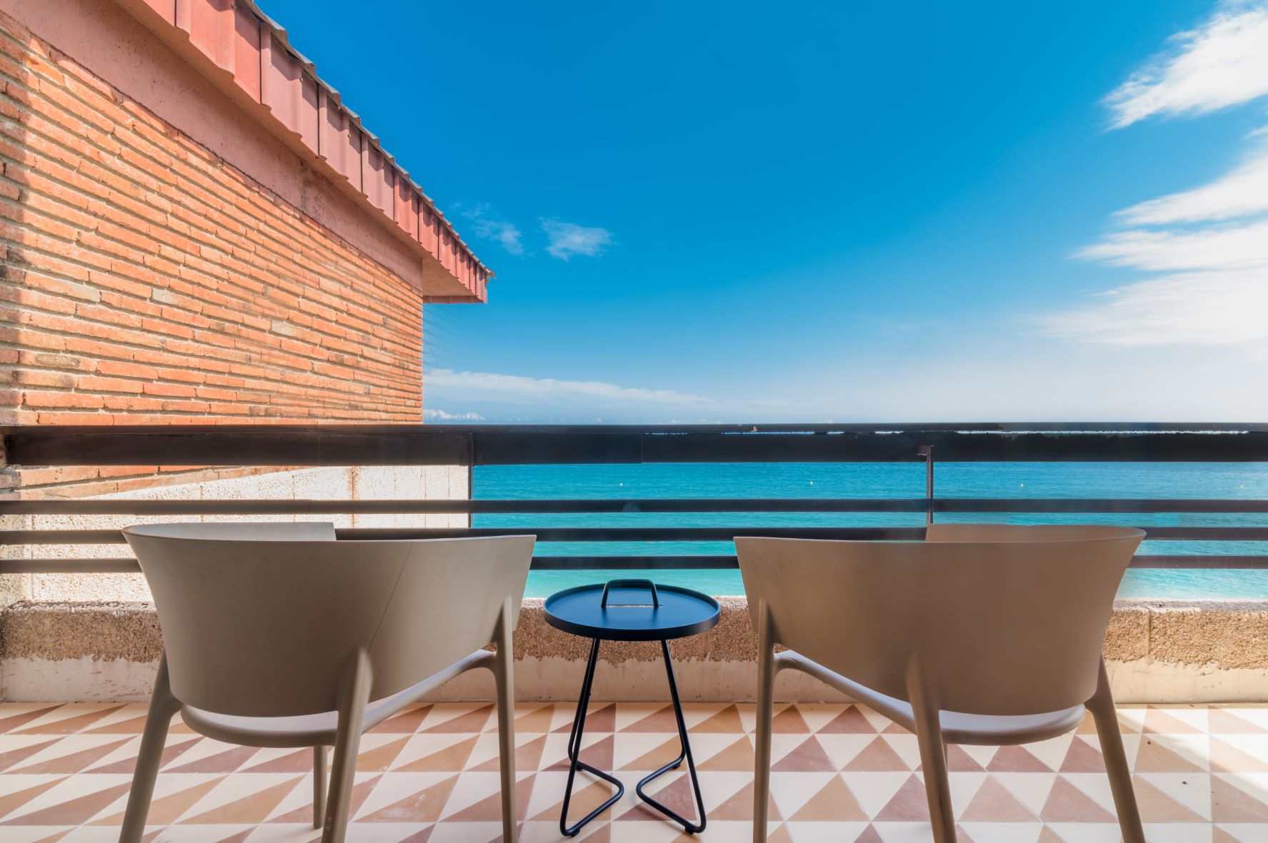 Double or Twin Sea View