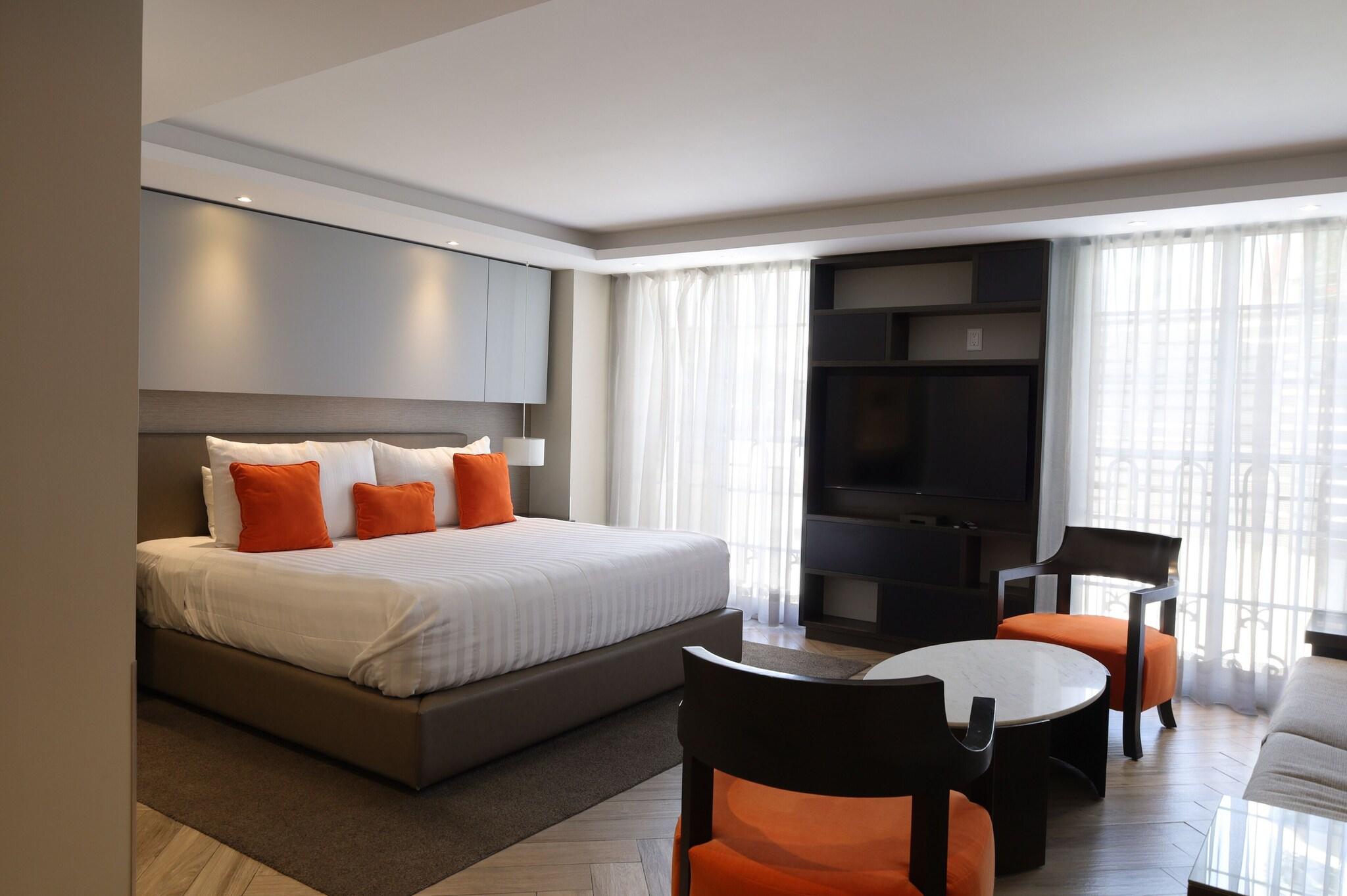 Junior Suite King Size Bed