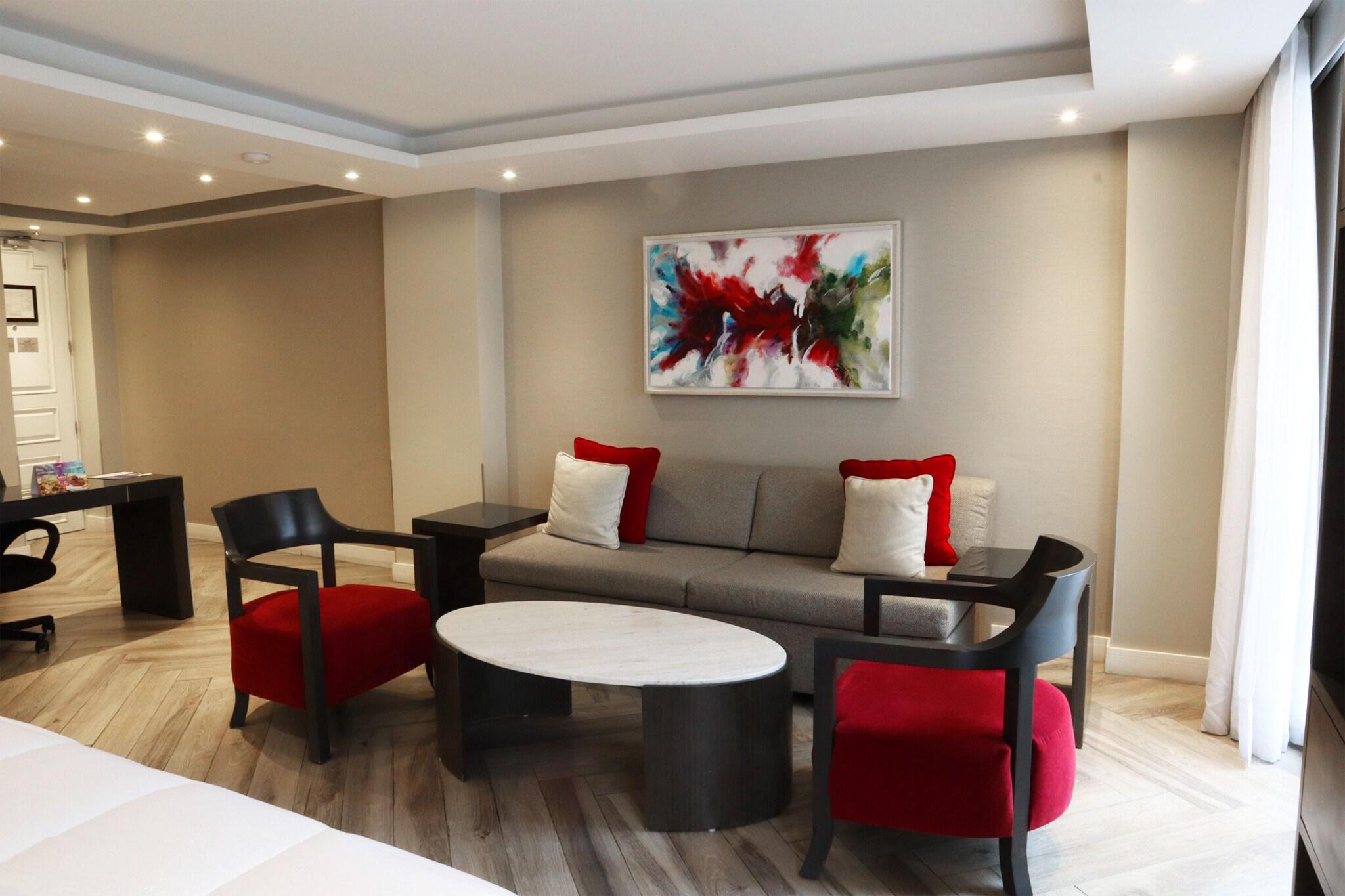 Junior Suite King Size Bed