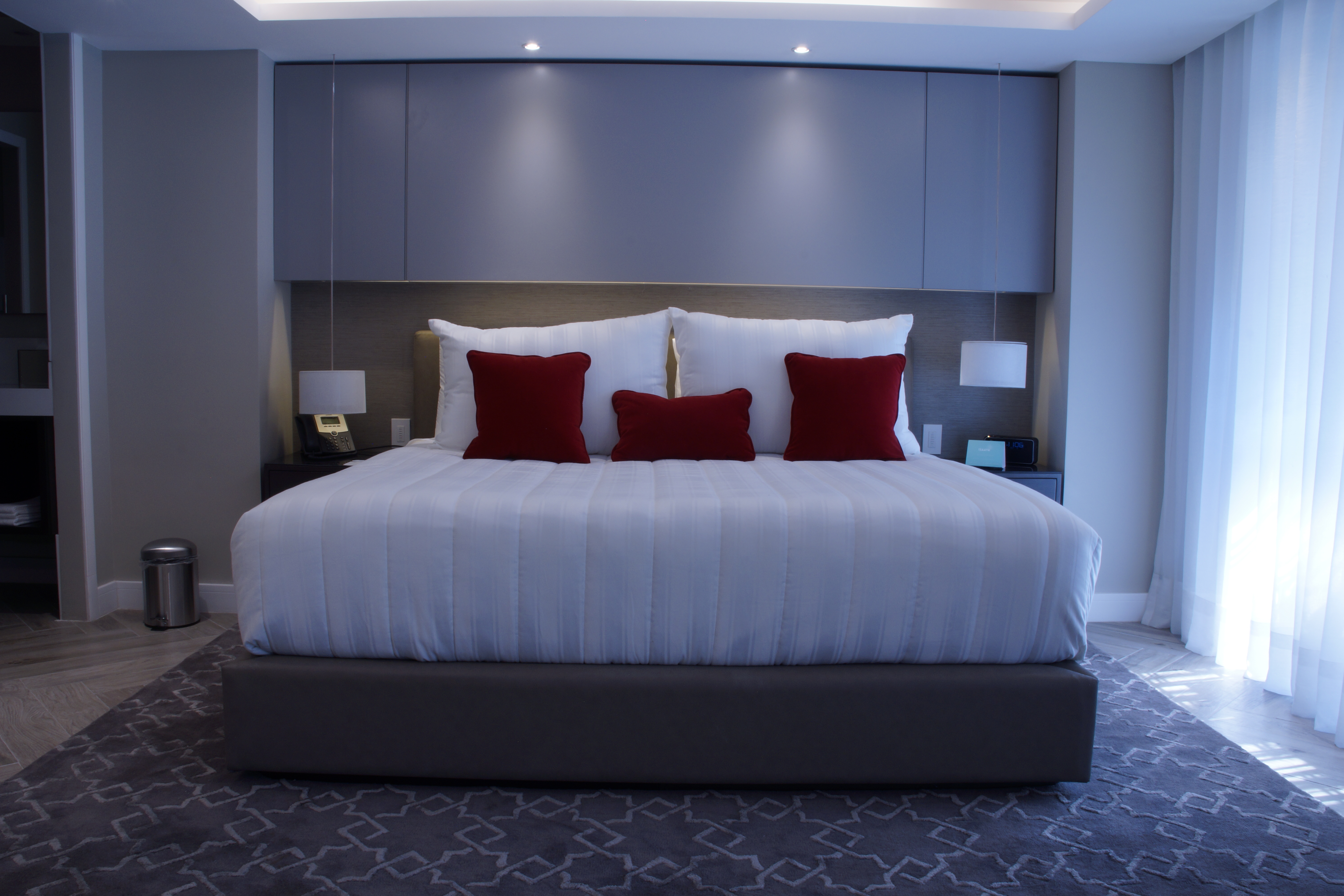 Double Deluxe King Bed