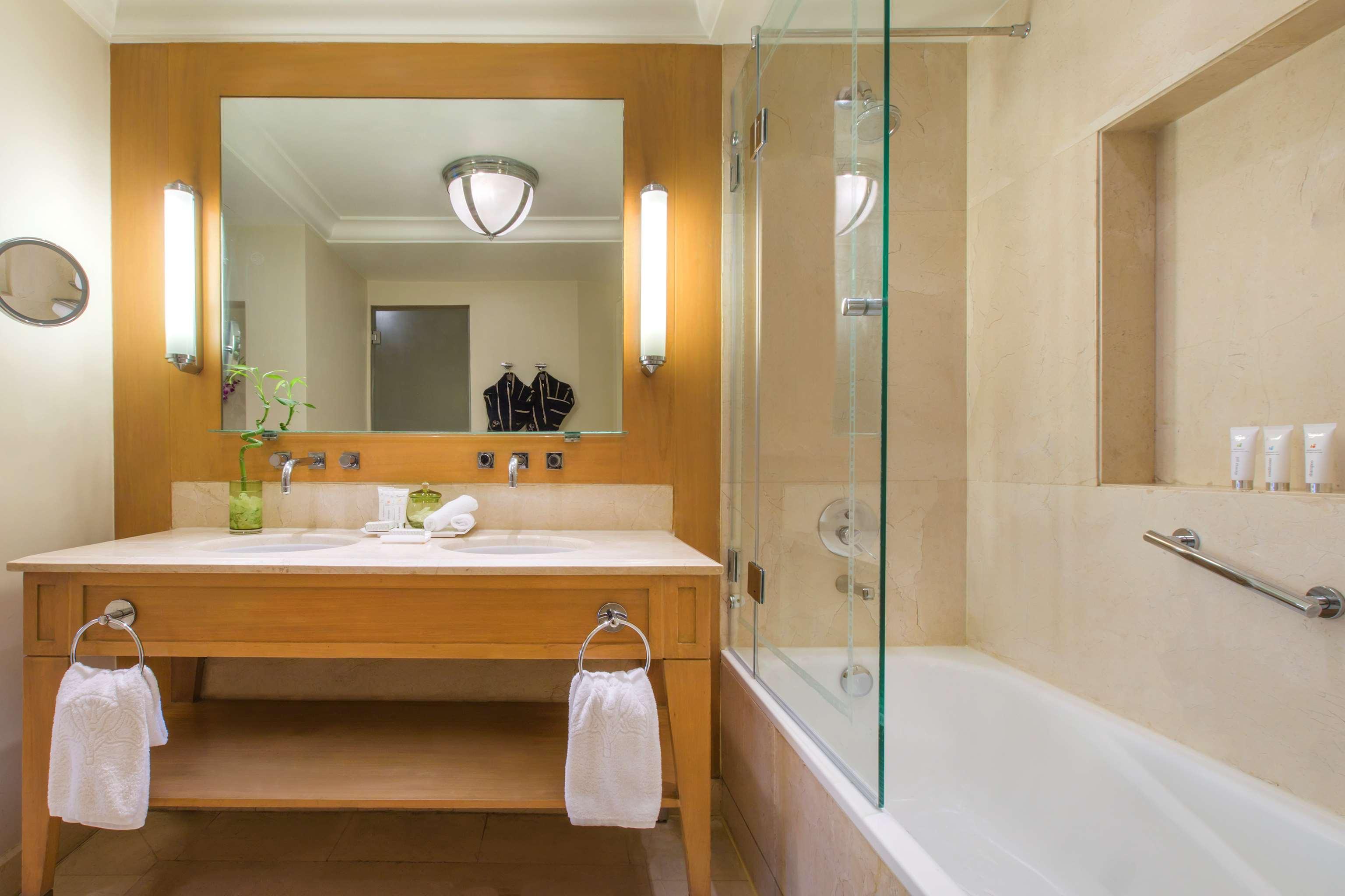 Suite Deluxe River View