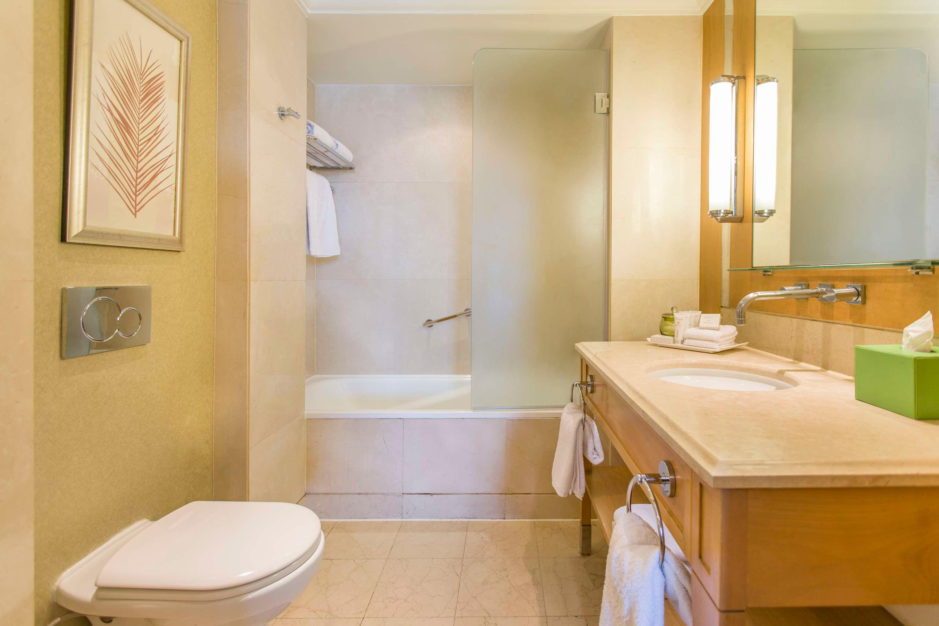 Junior Suite with Views