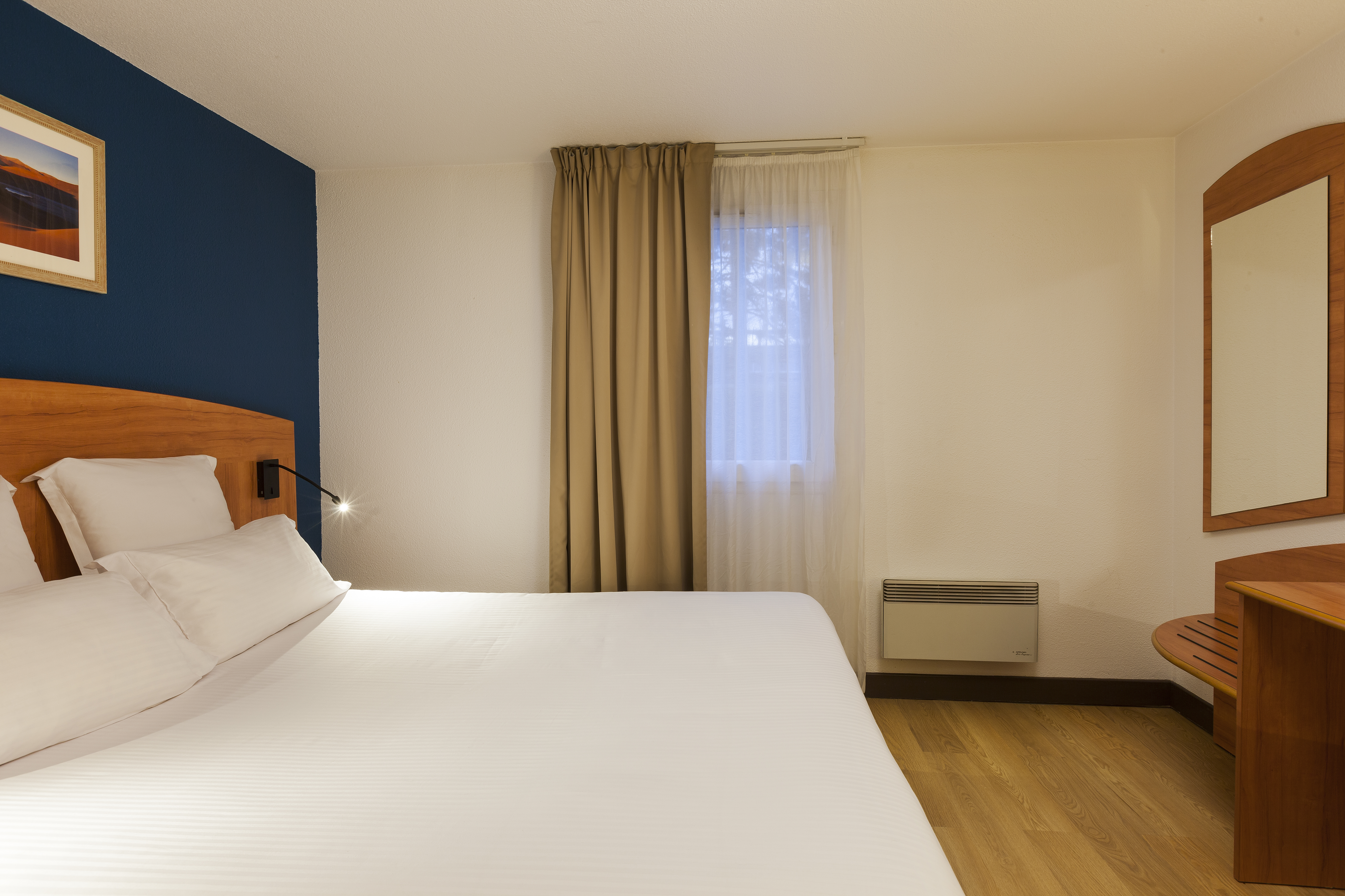 Double or Twin Standard