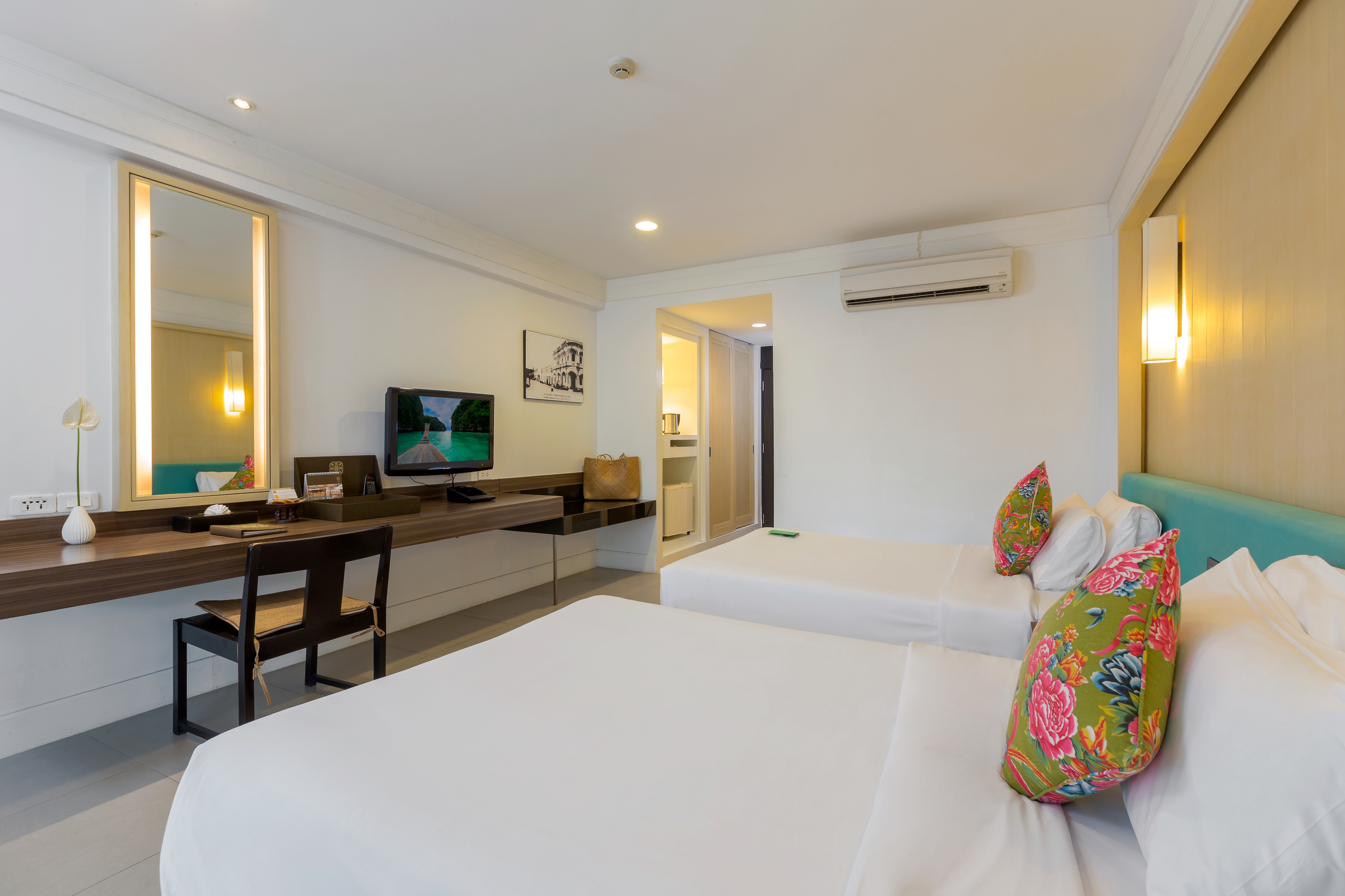 Double or Twin Superior