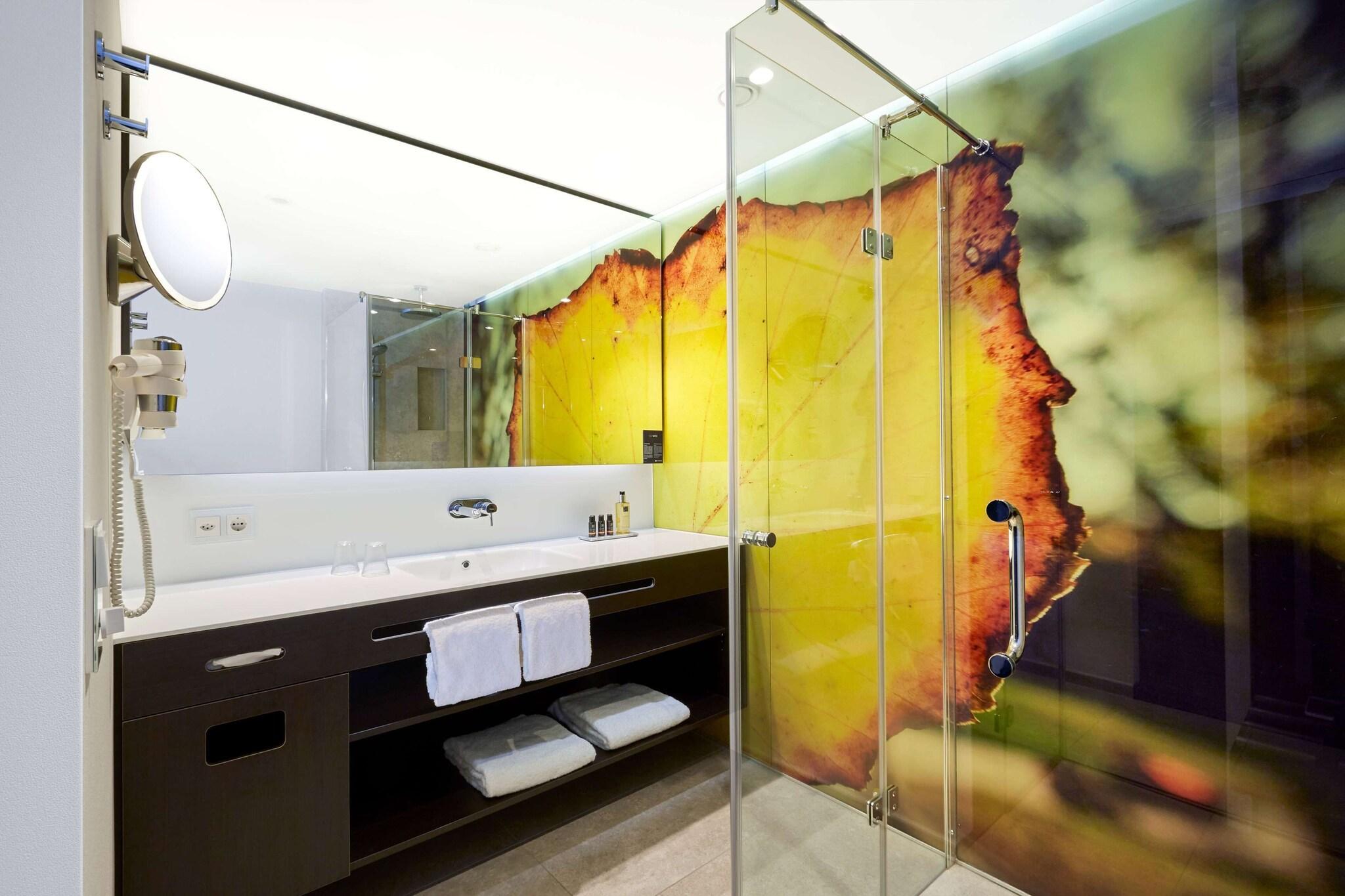 Double Superior King Bed