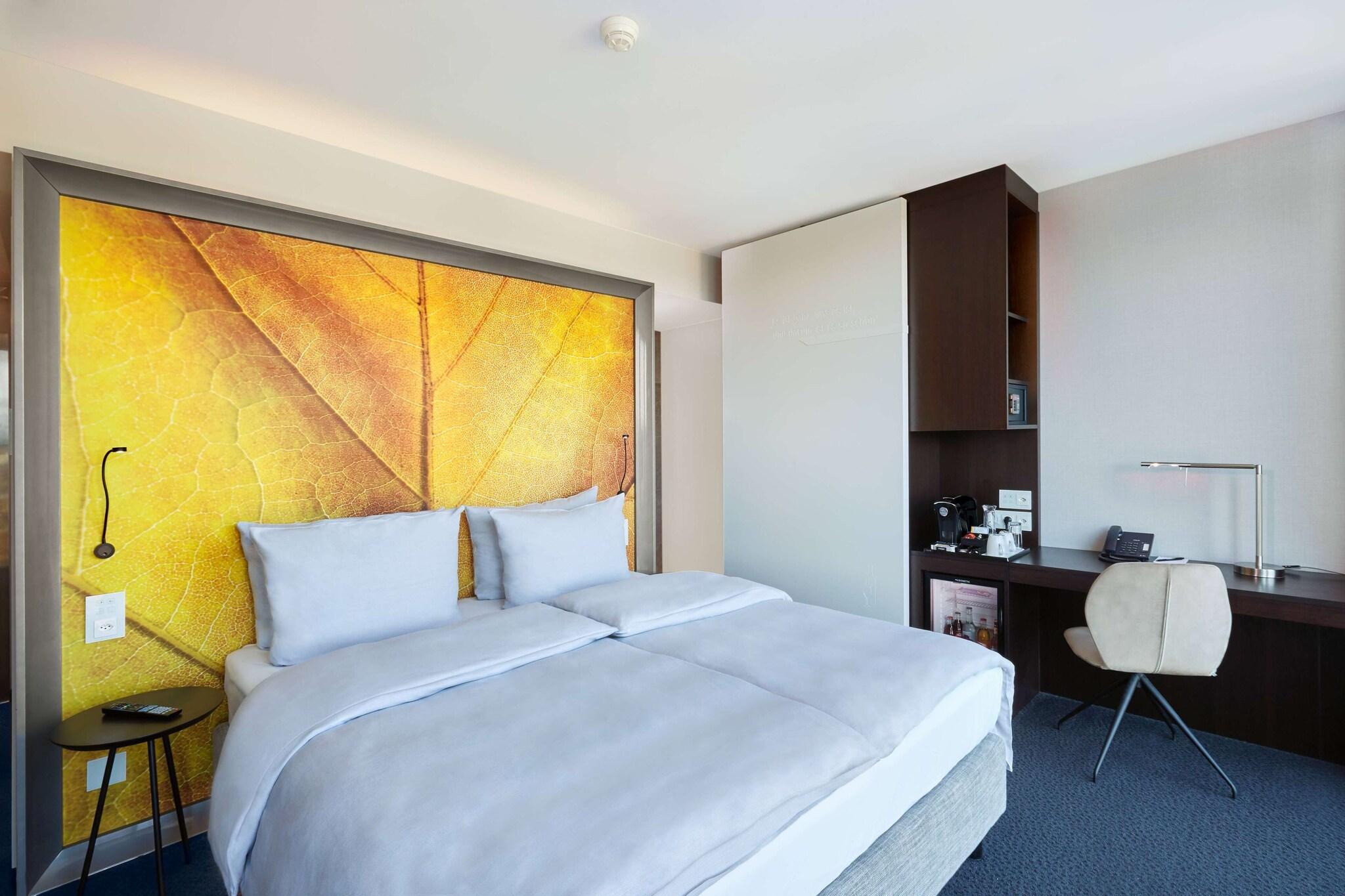 Double Business King Bed