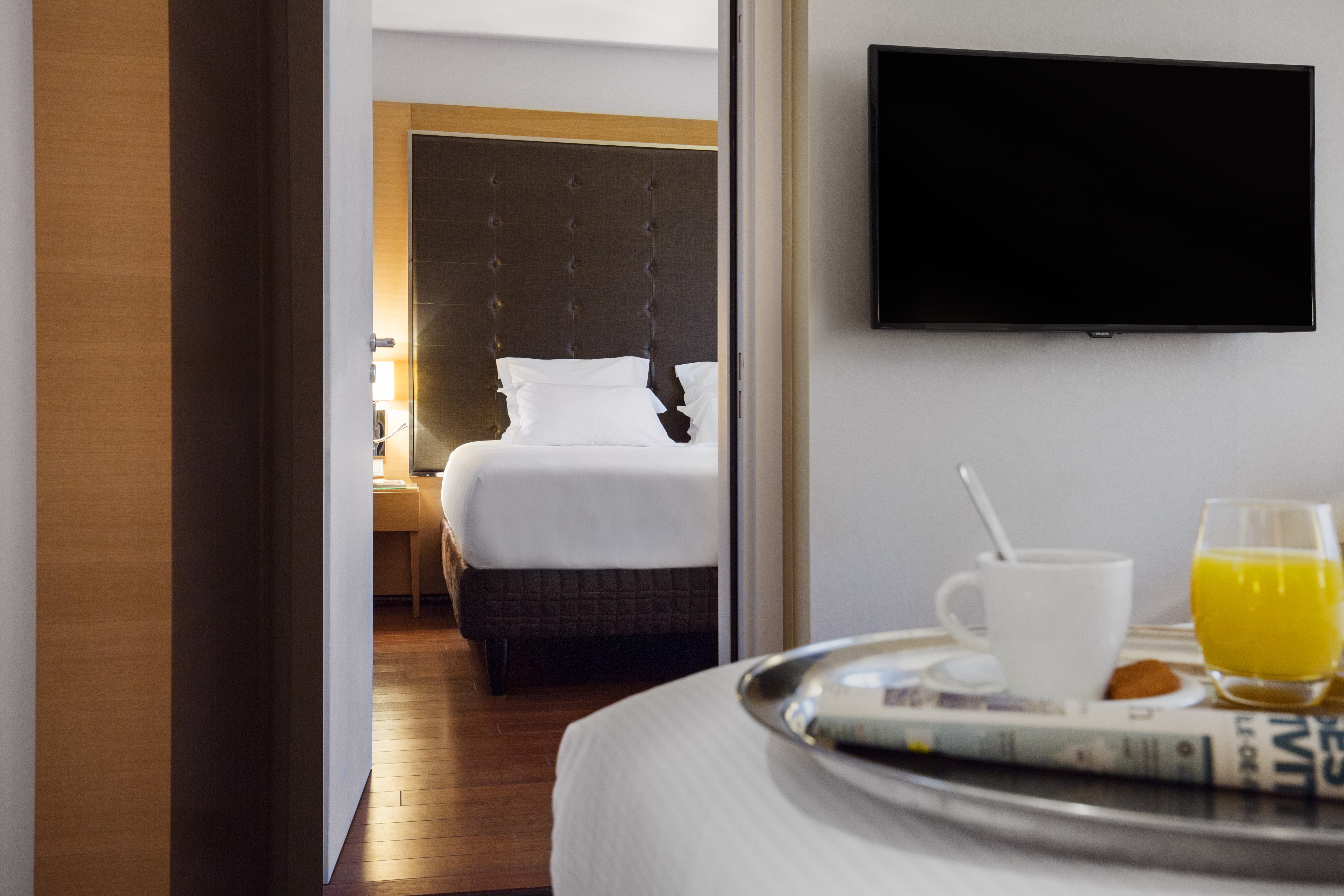 Double Connecting Room