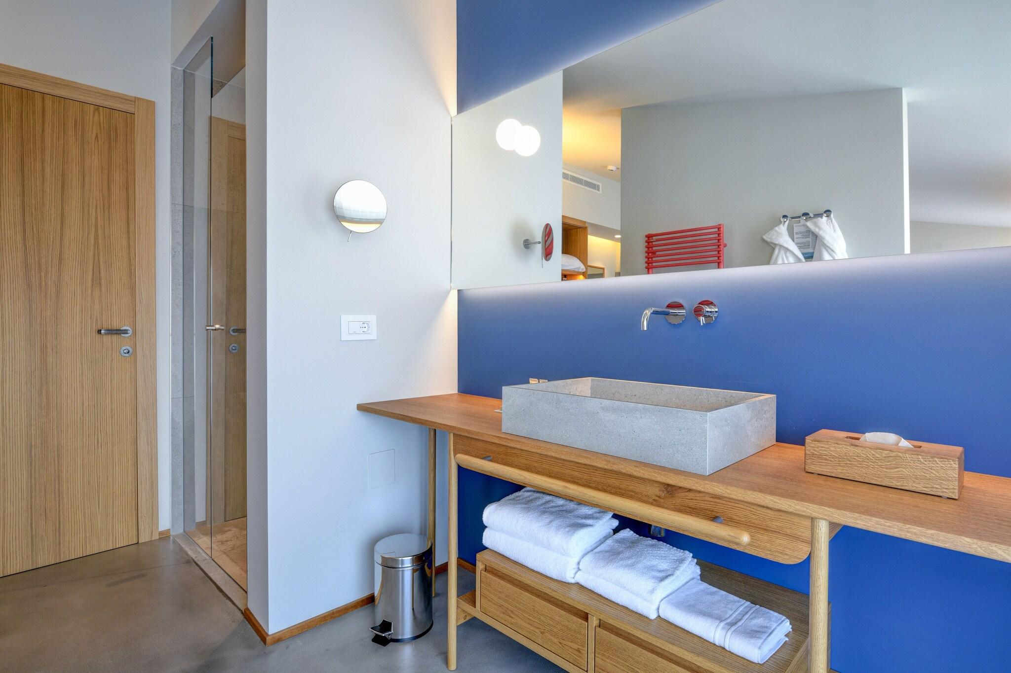 Twin Superior with Views