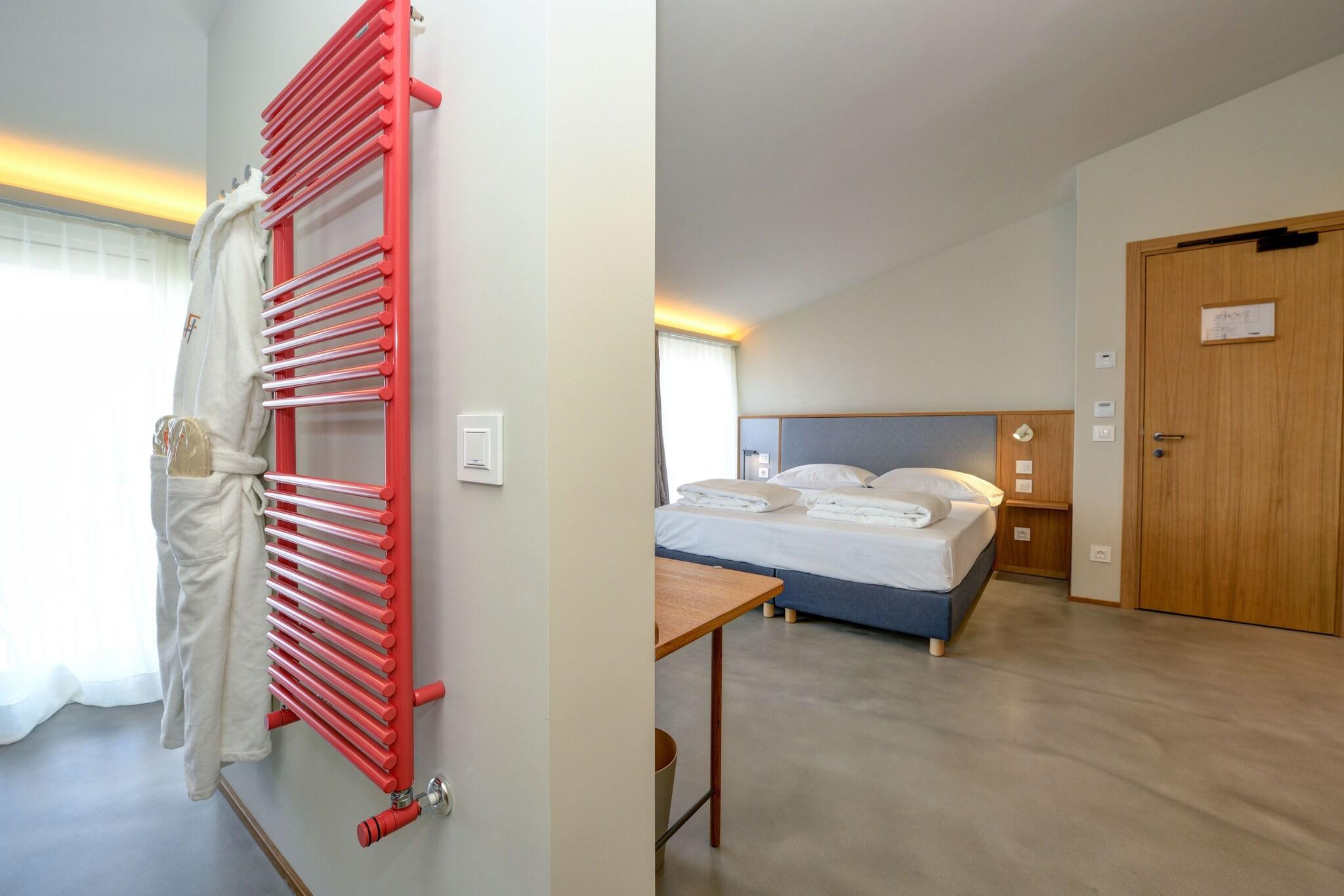 Twin Superior with Views