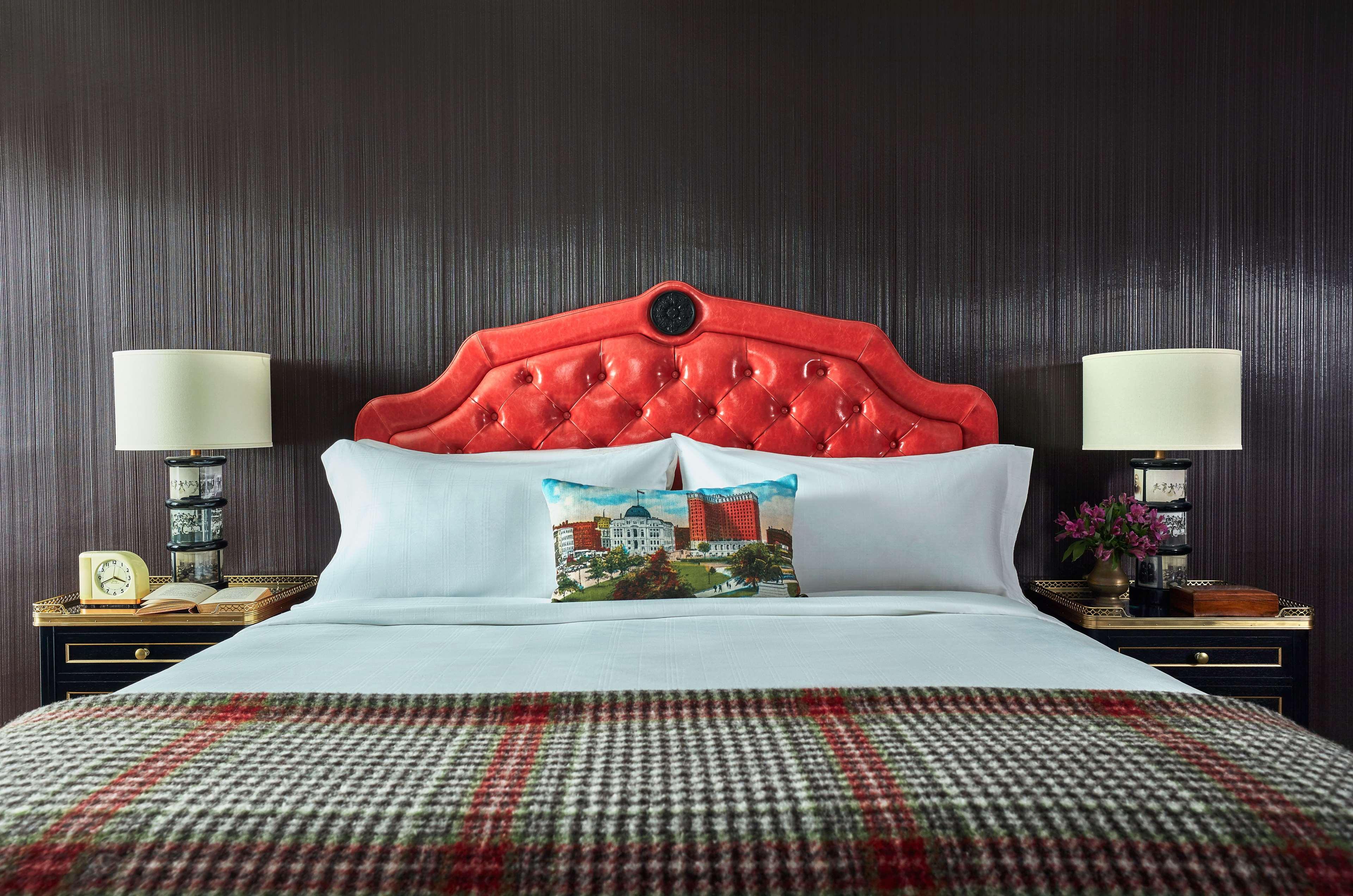 Double or Twin Accessible