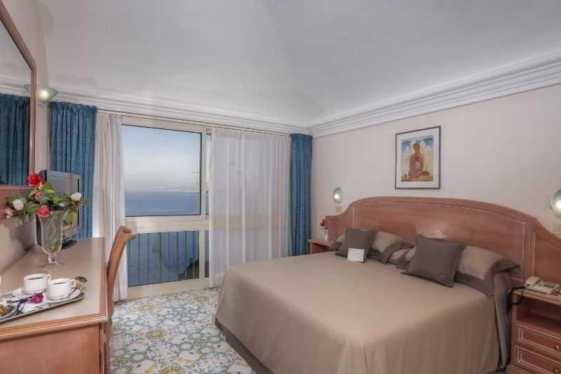 Junior Suite Sea View with Terrace