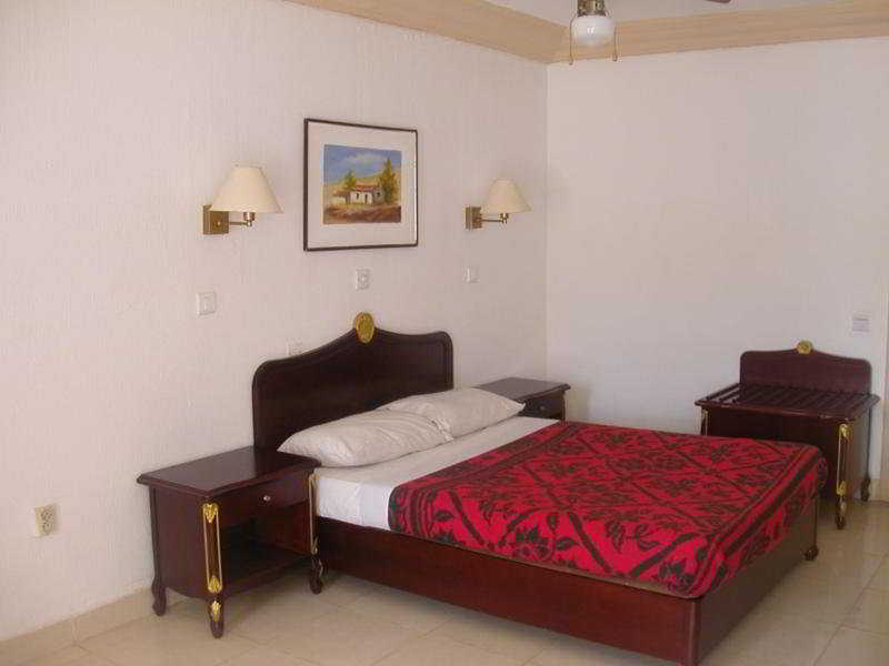 Apartment Capacity 2