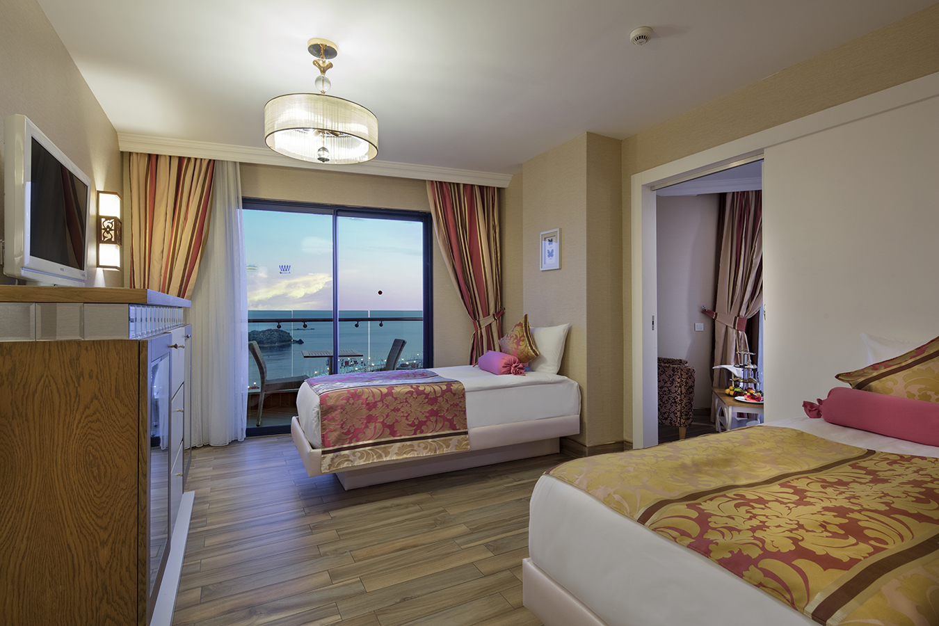 Family Room Sea View