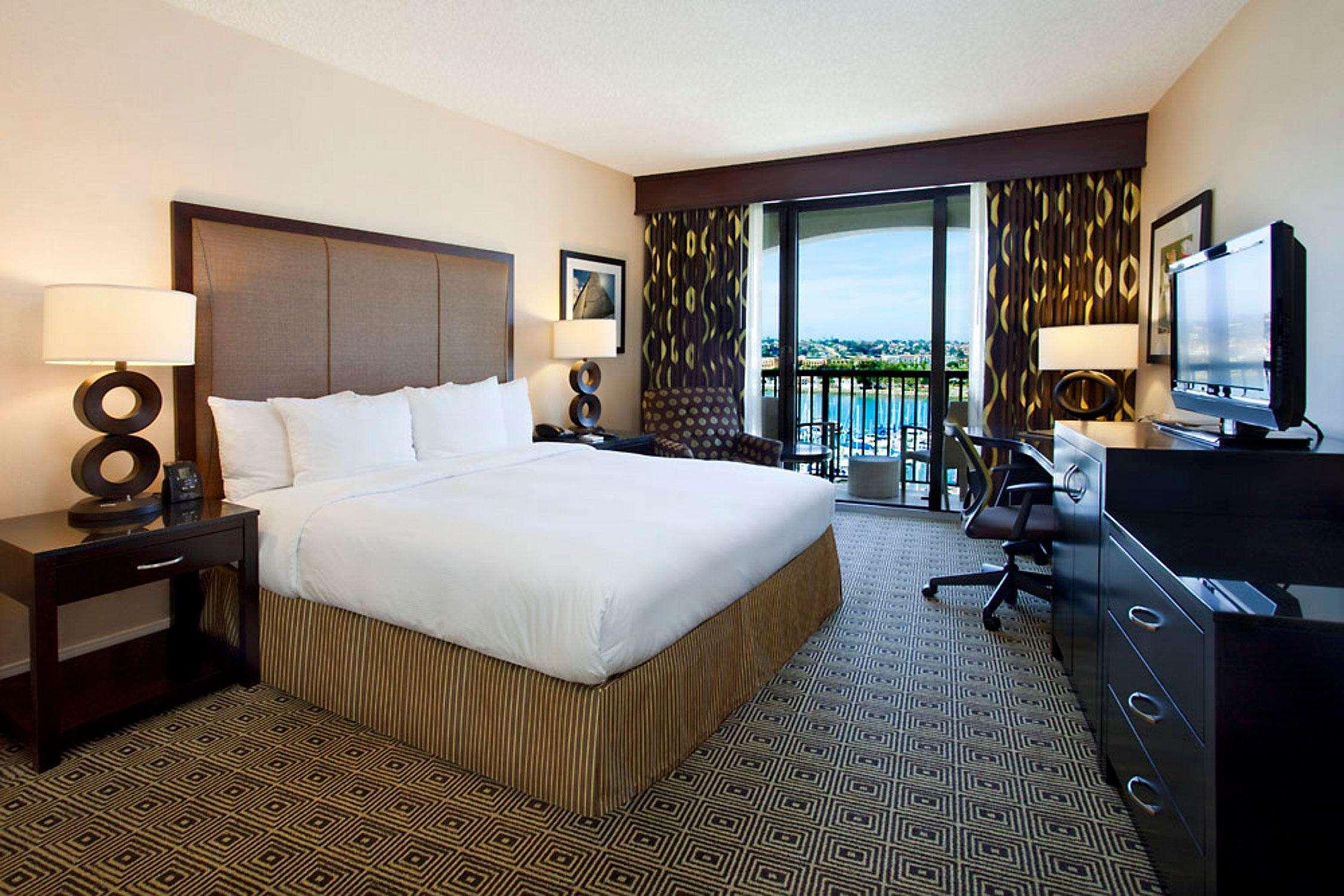 Suite King Bed One Bedroom 