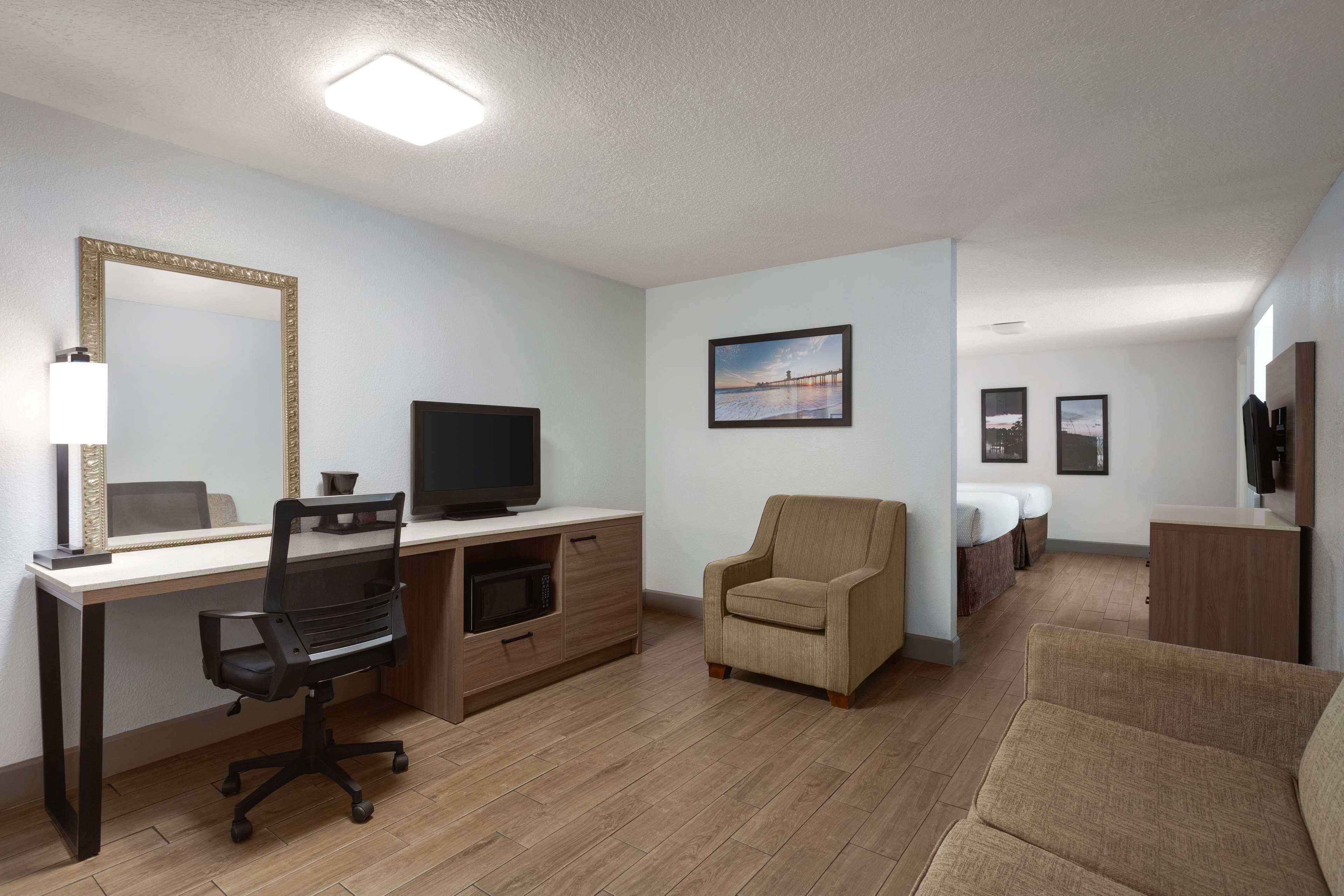 Suite Deluxe City View