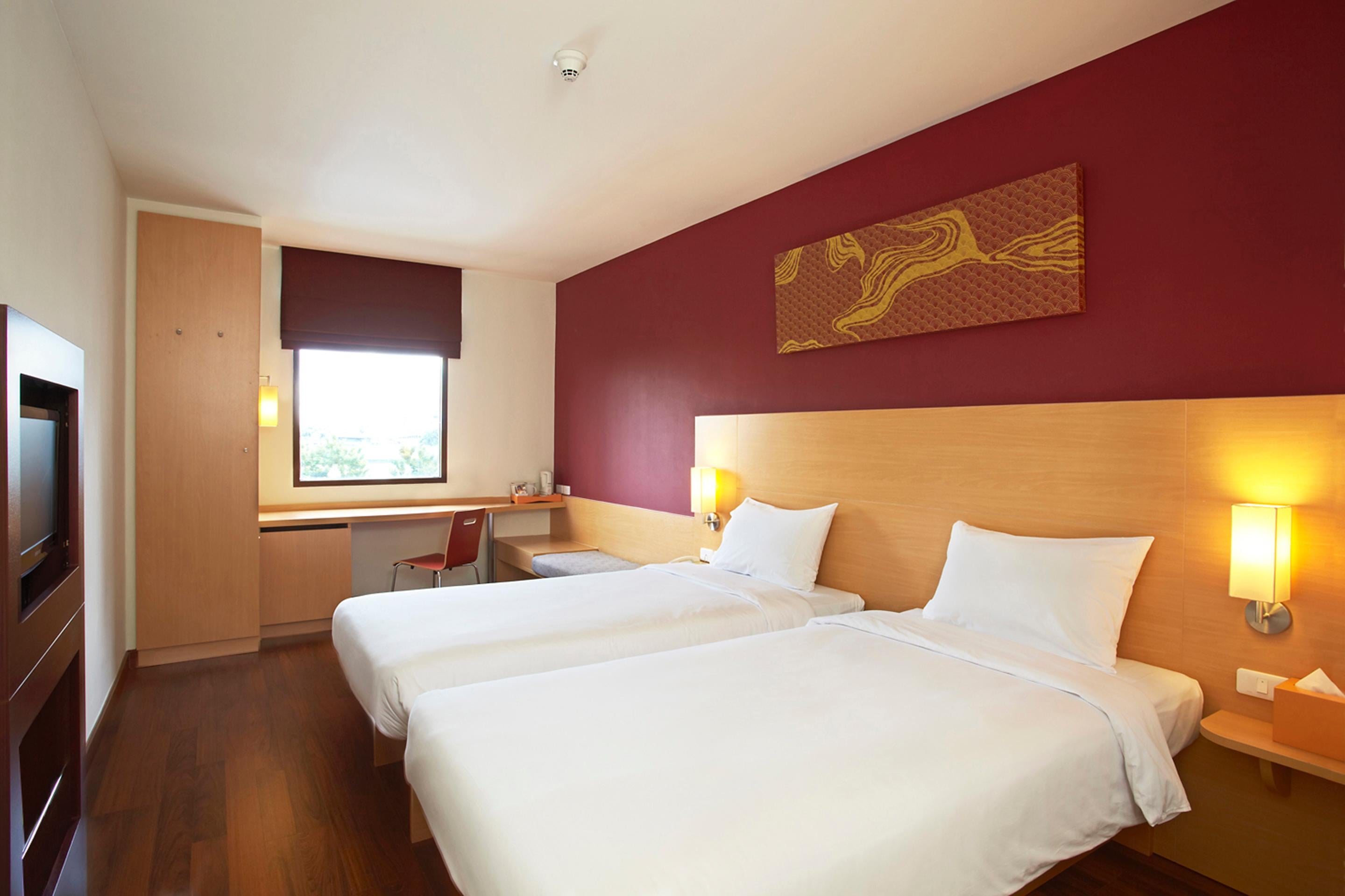 Double or Twin Standard