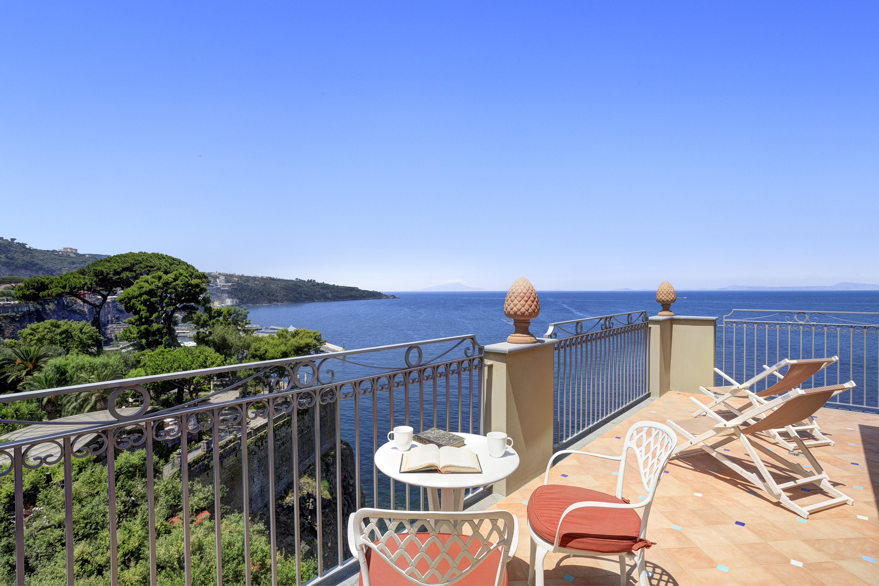 Double or Twin Sea View