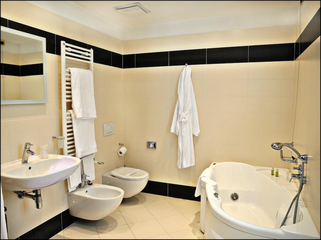 Double Single Classic