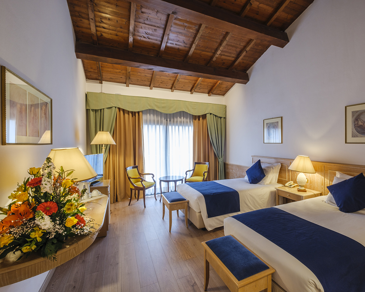 Double or Twin Standard