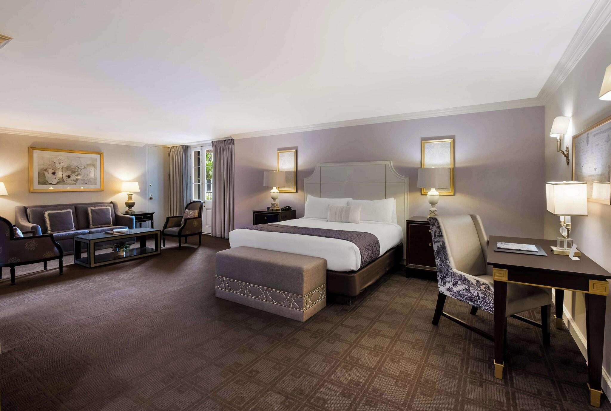 Junior Suite King Size Bed