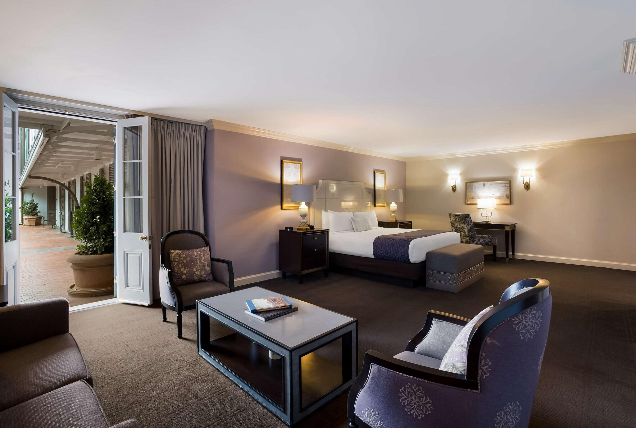 Junior Suite King Size Bed