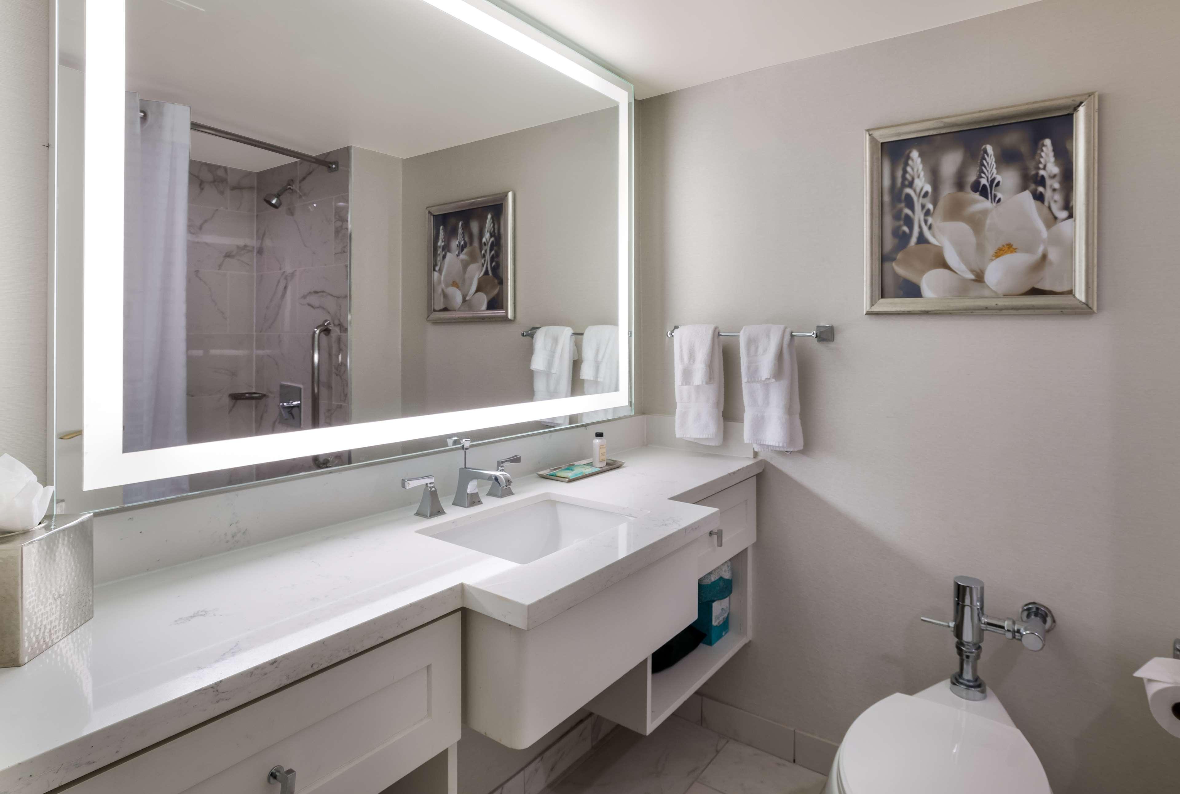 Double Deluxe Two Queen Beds