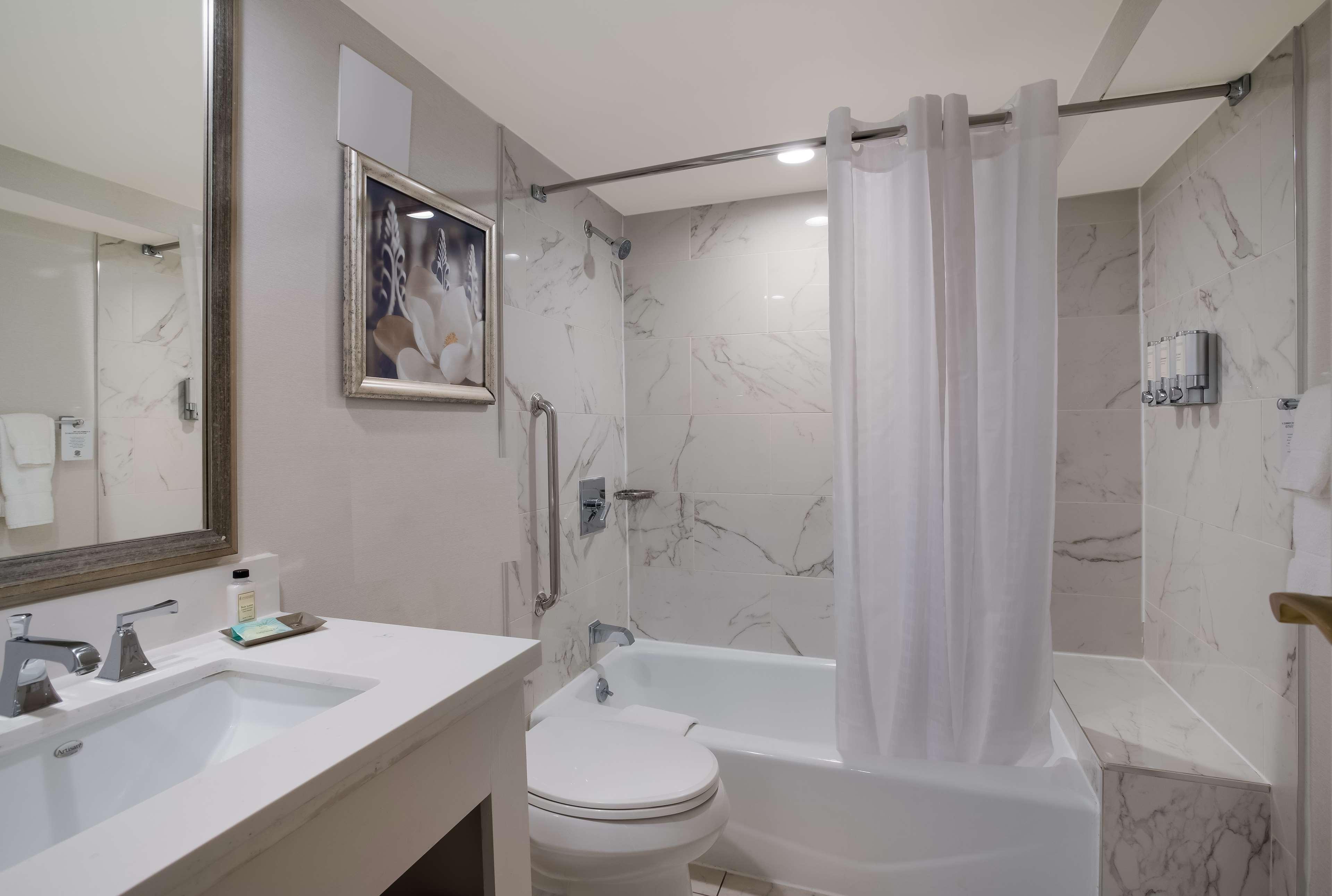 Double Queen Size Bed