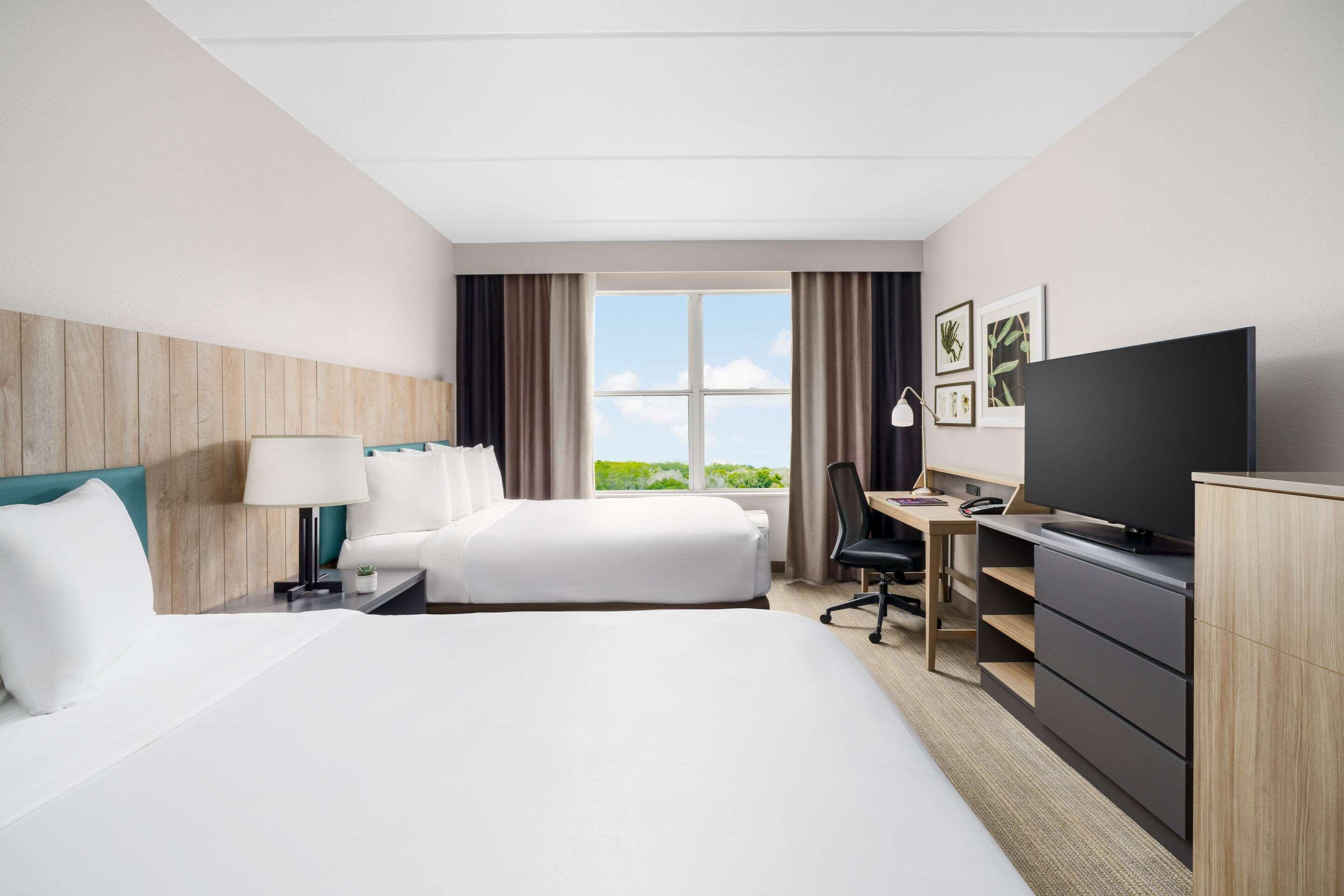 Room Accessible-two Queen Beds
