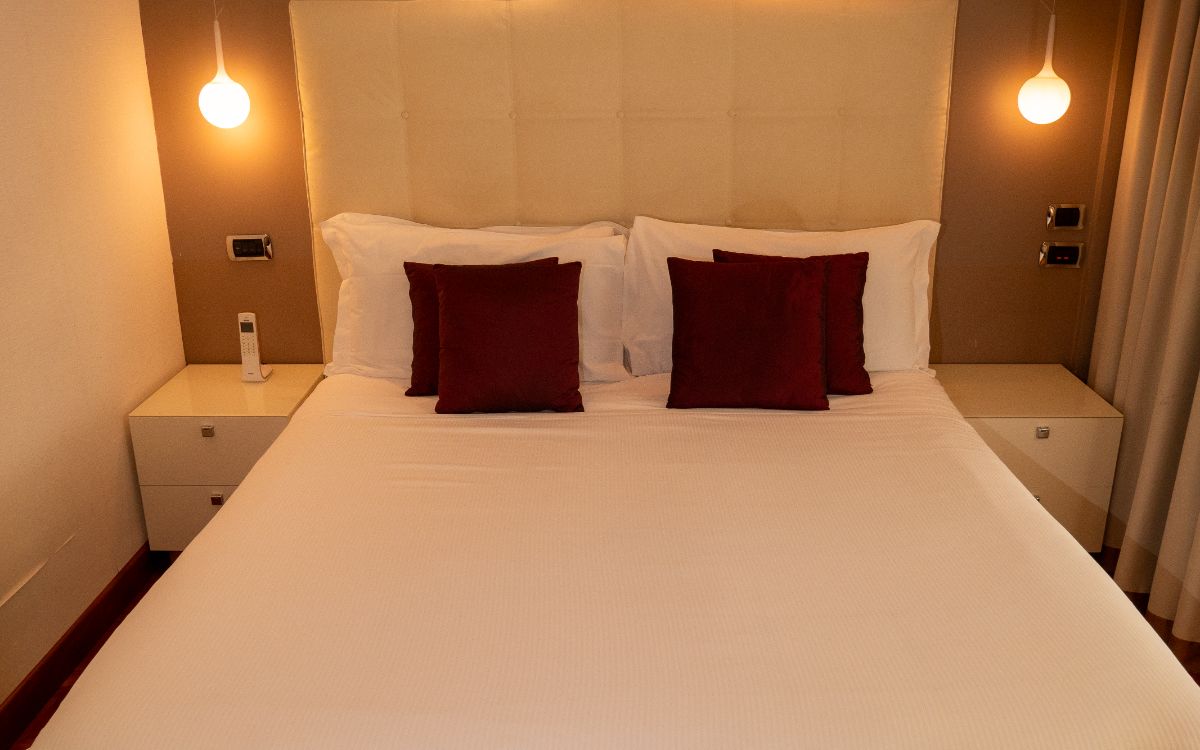 Double Single Deluxe Side Sea View