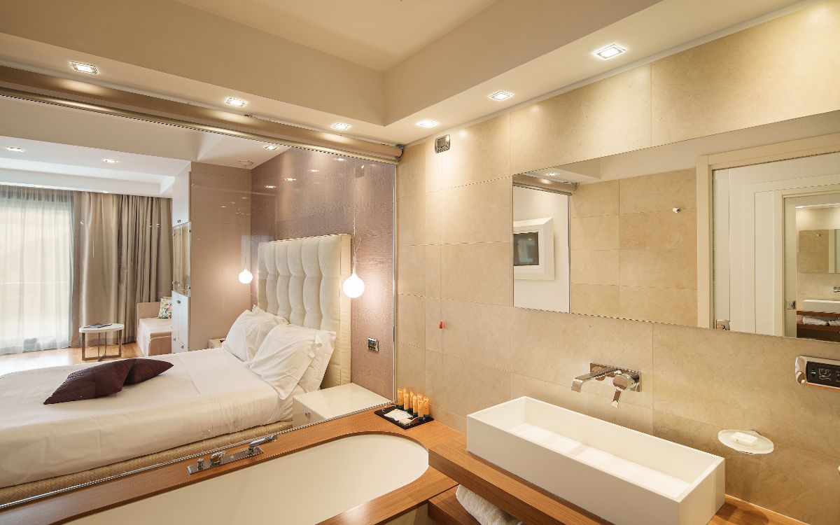 Junior Suite Side Sea View