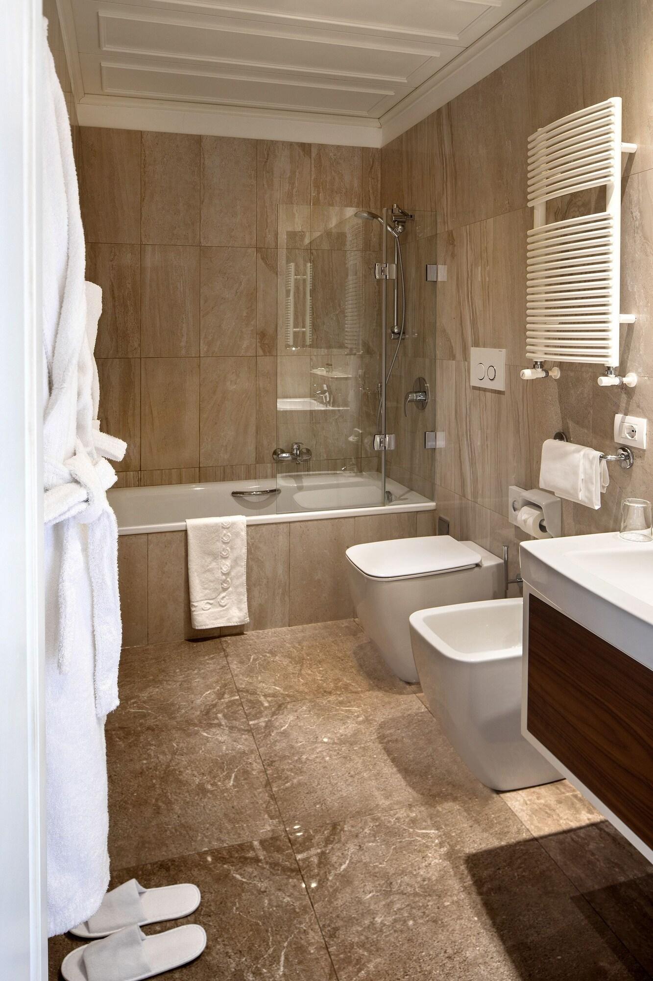Double or Twin Classic Sea View