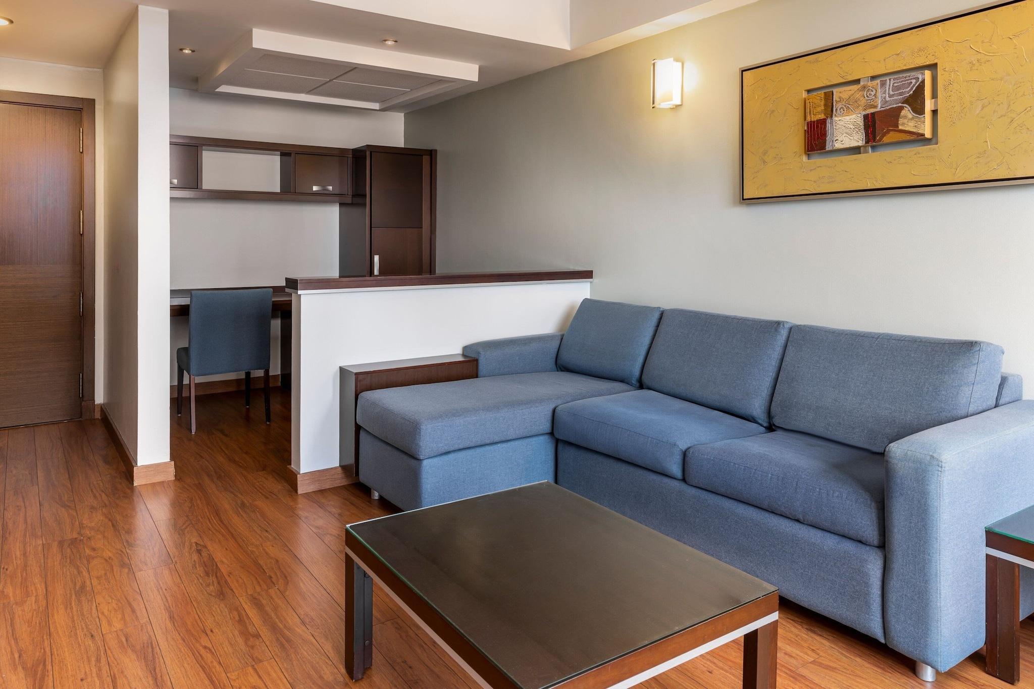 Apartment King Size Bed