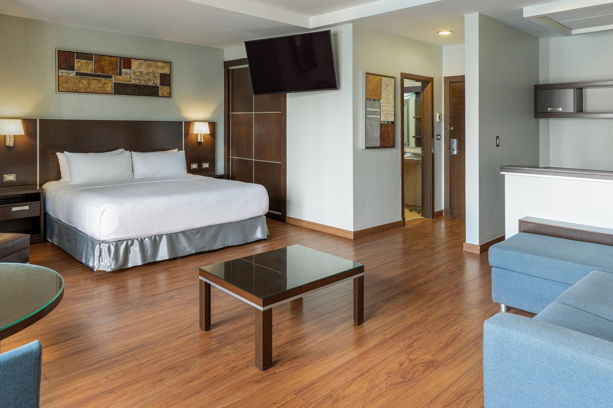 Apartment King Size Bed