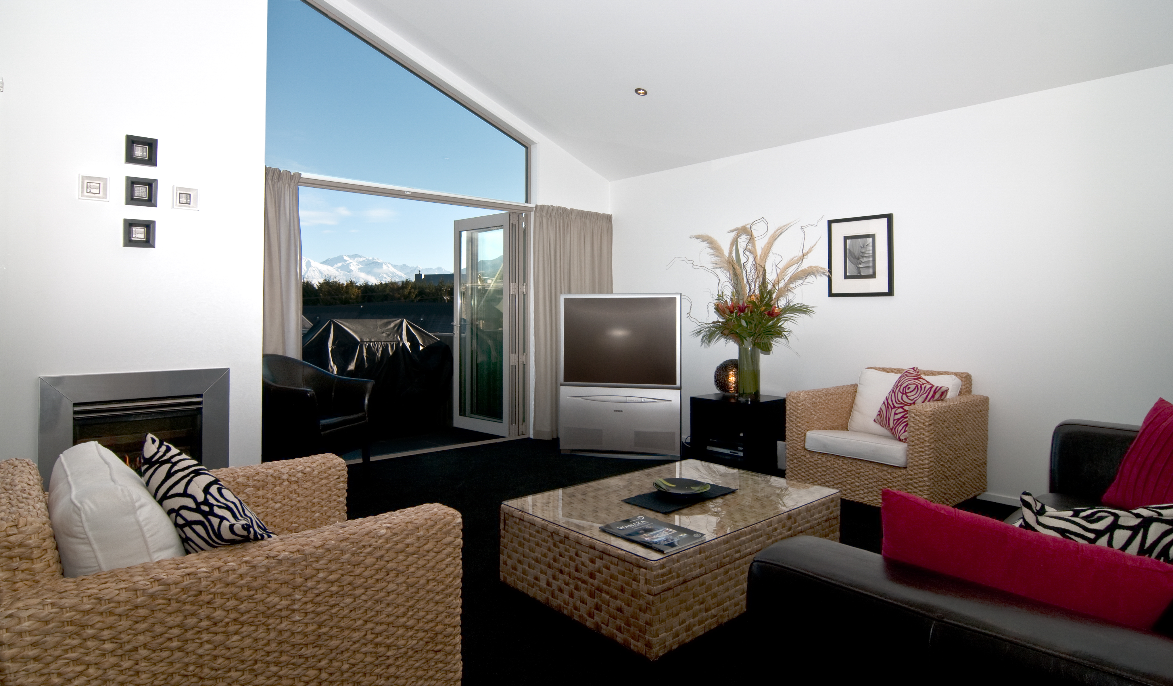 Apartment Three Bedrooms