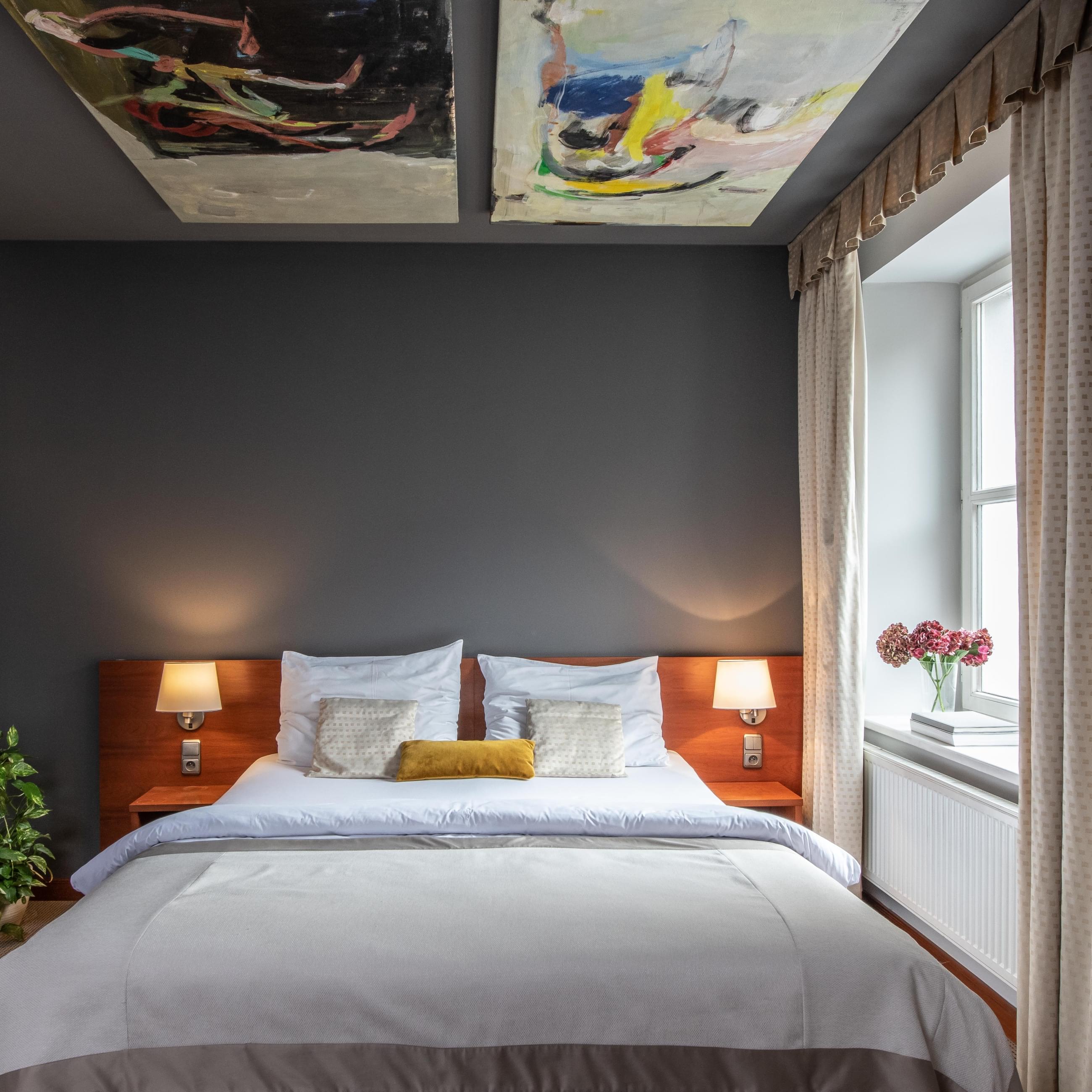 Double or Twin Deluxe