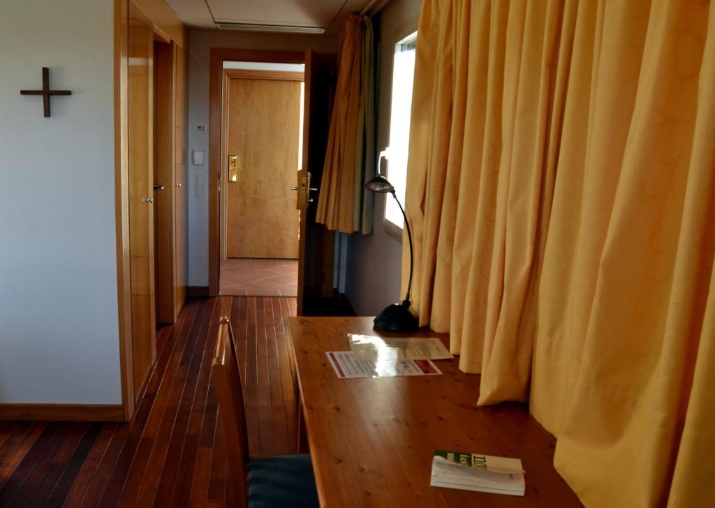 Quadruple Connecting Room