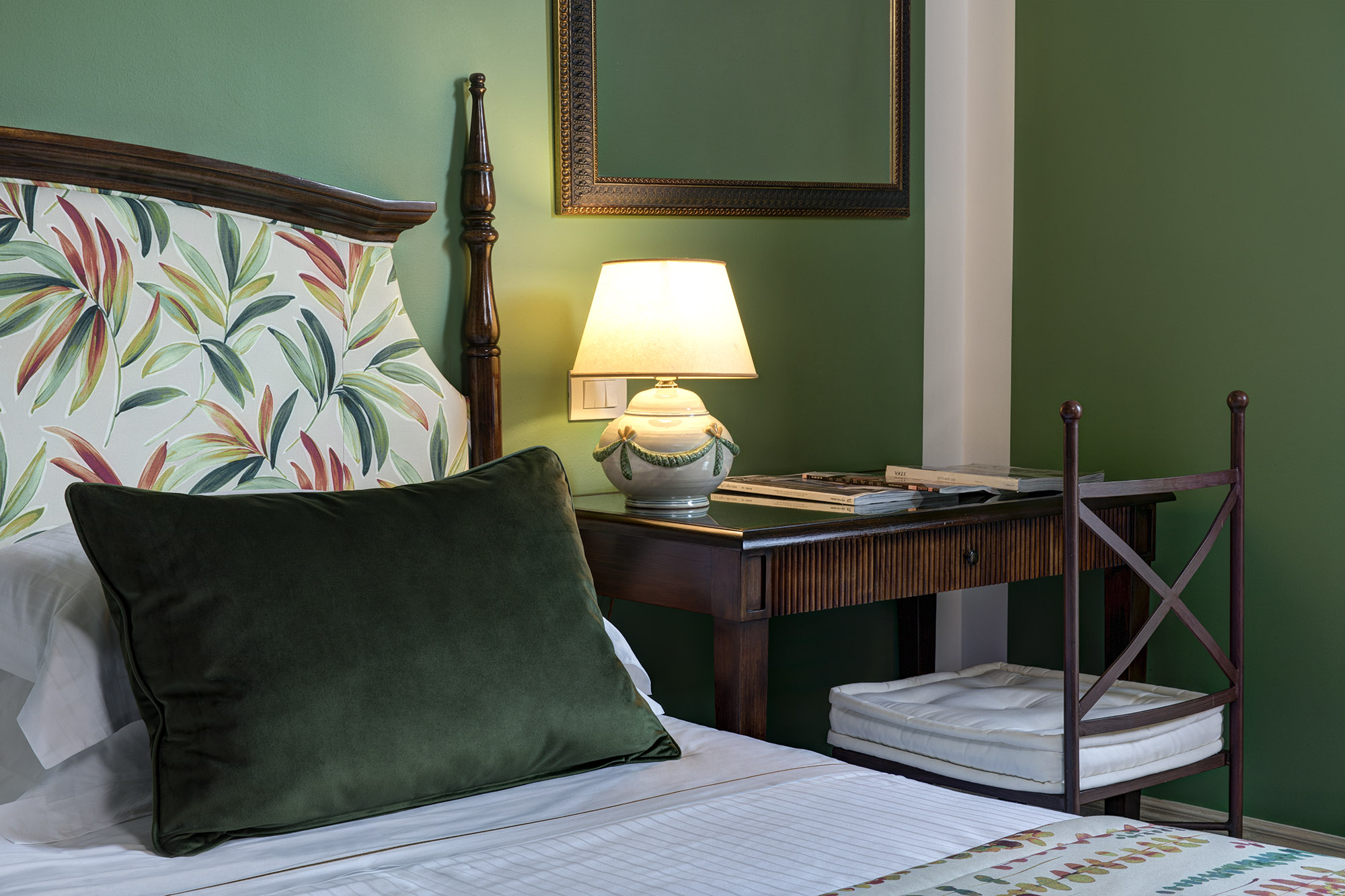 Double Single Superior with Balcony