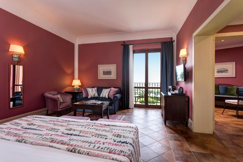 Junior Suite Sea View with Balcony