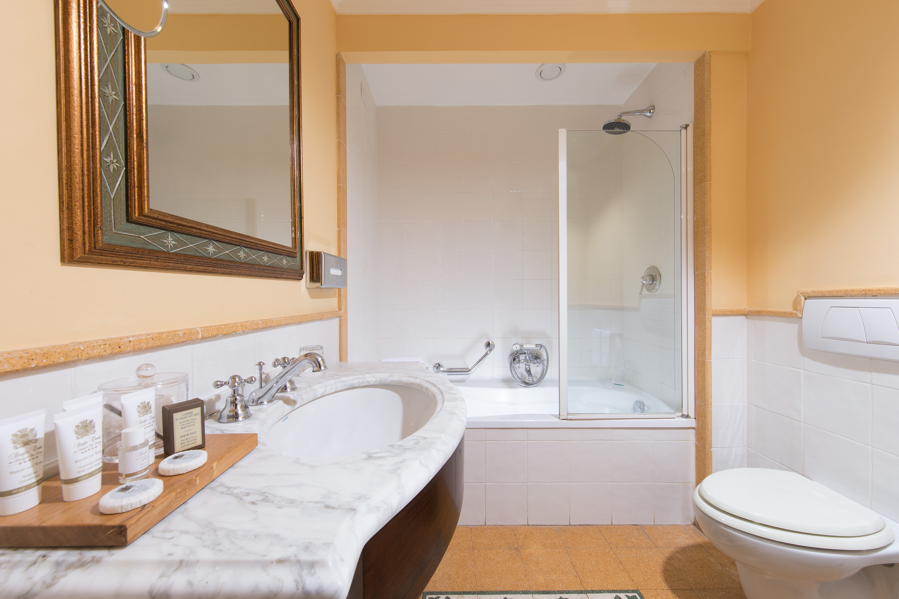 Double or Twin Deluxe