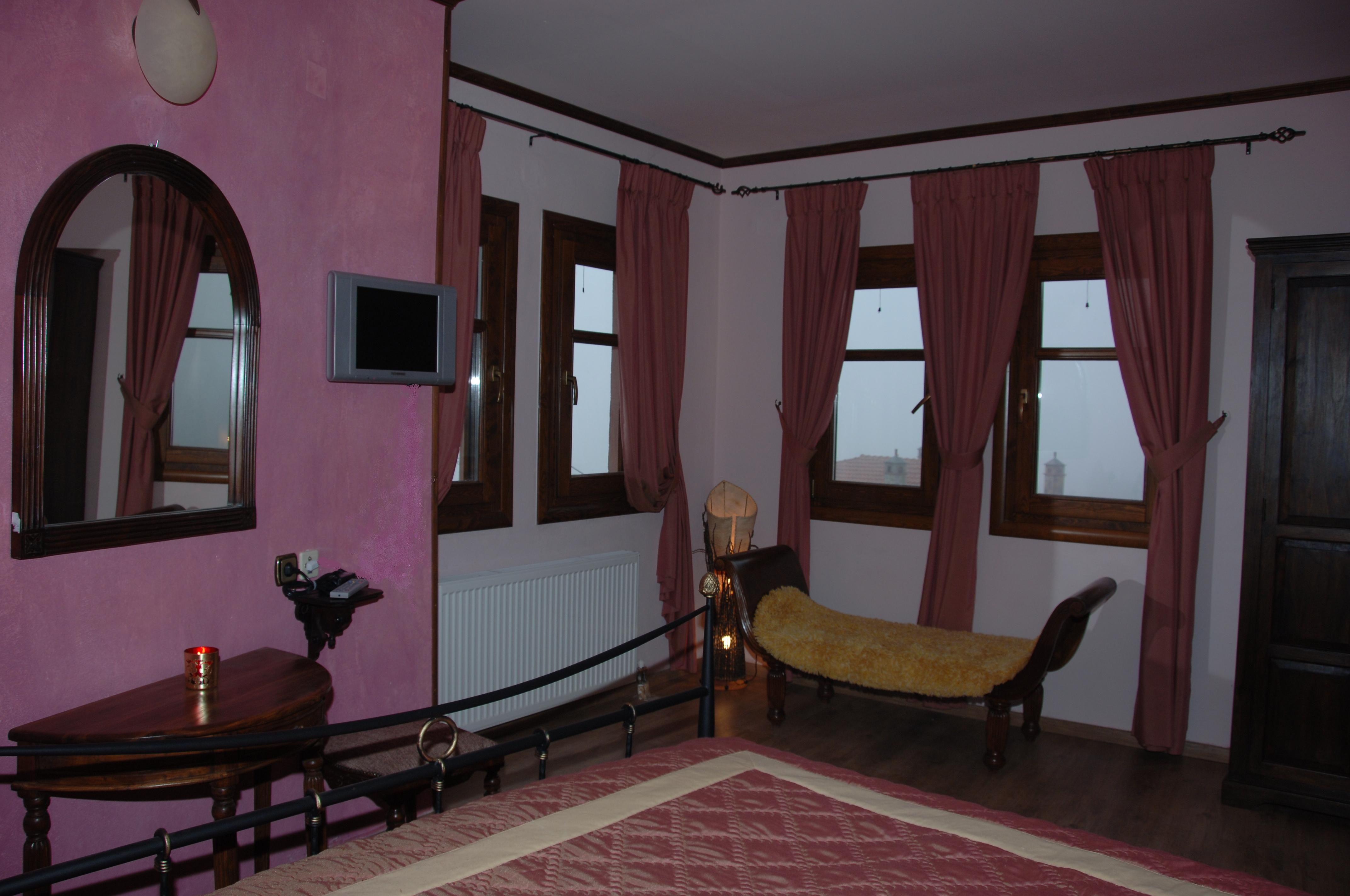 Apartment Capacity 2